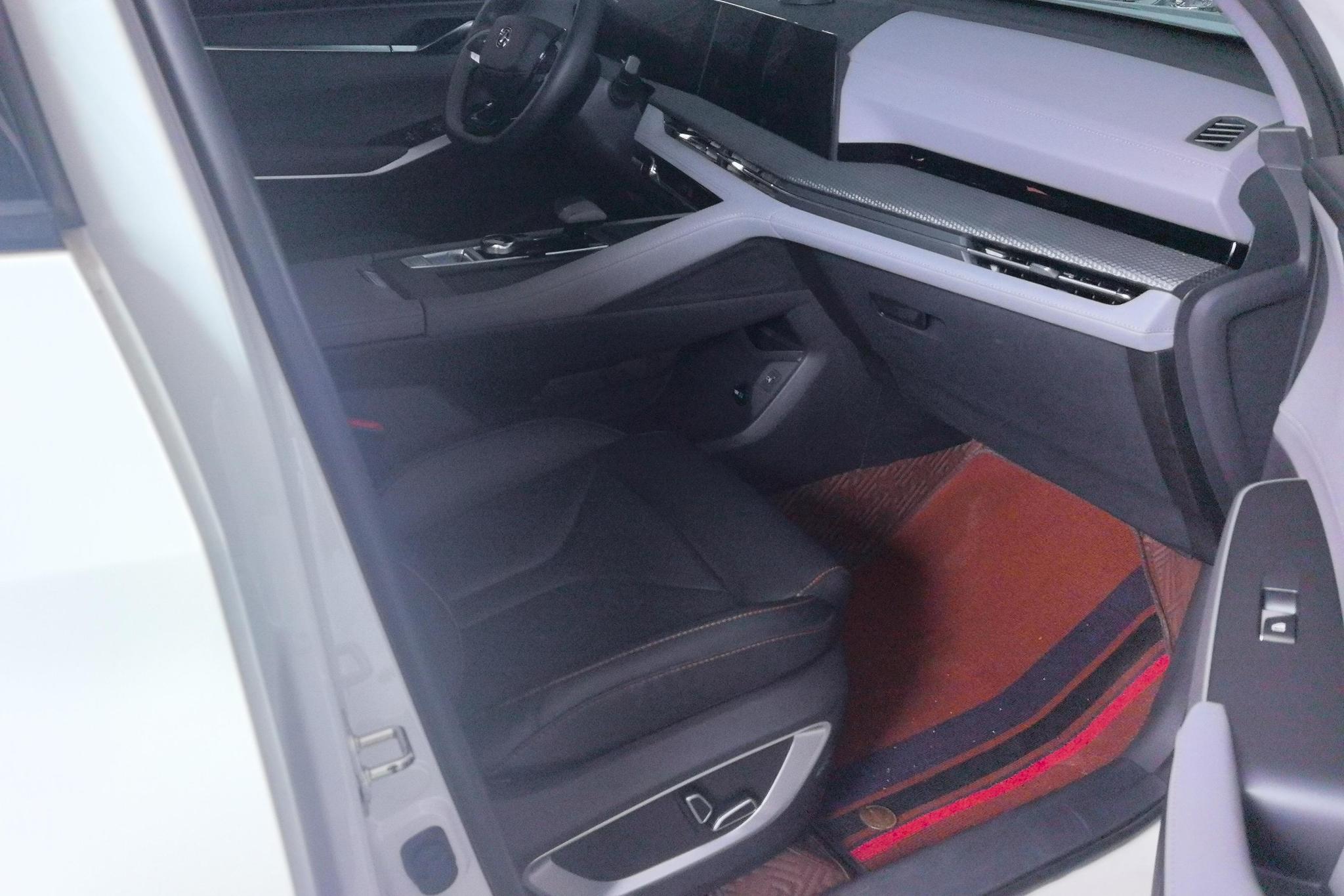 Changan CS75 Plus 2022 2.0T AT Luxury
