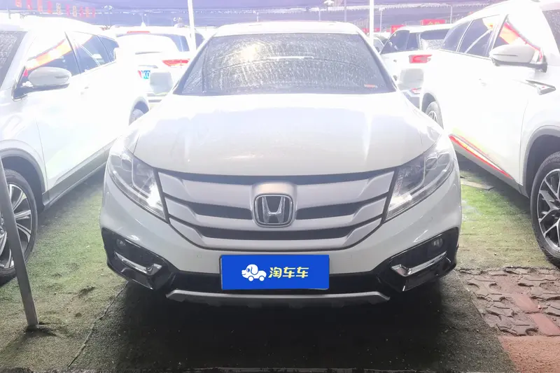 Honda Crosstour — фото 2