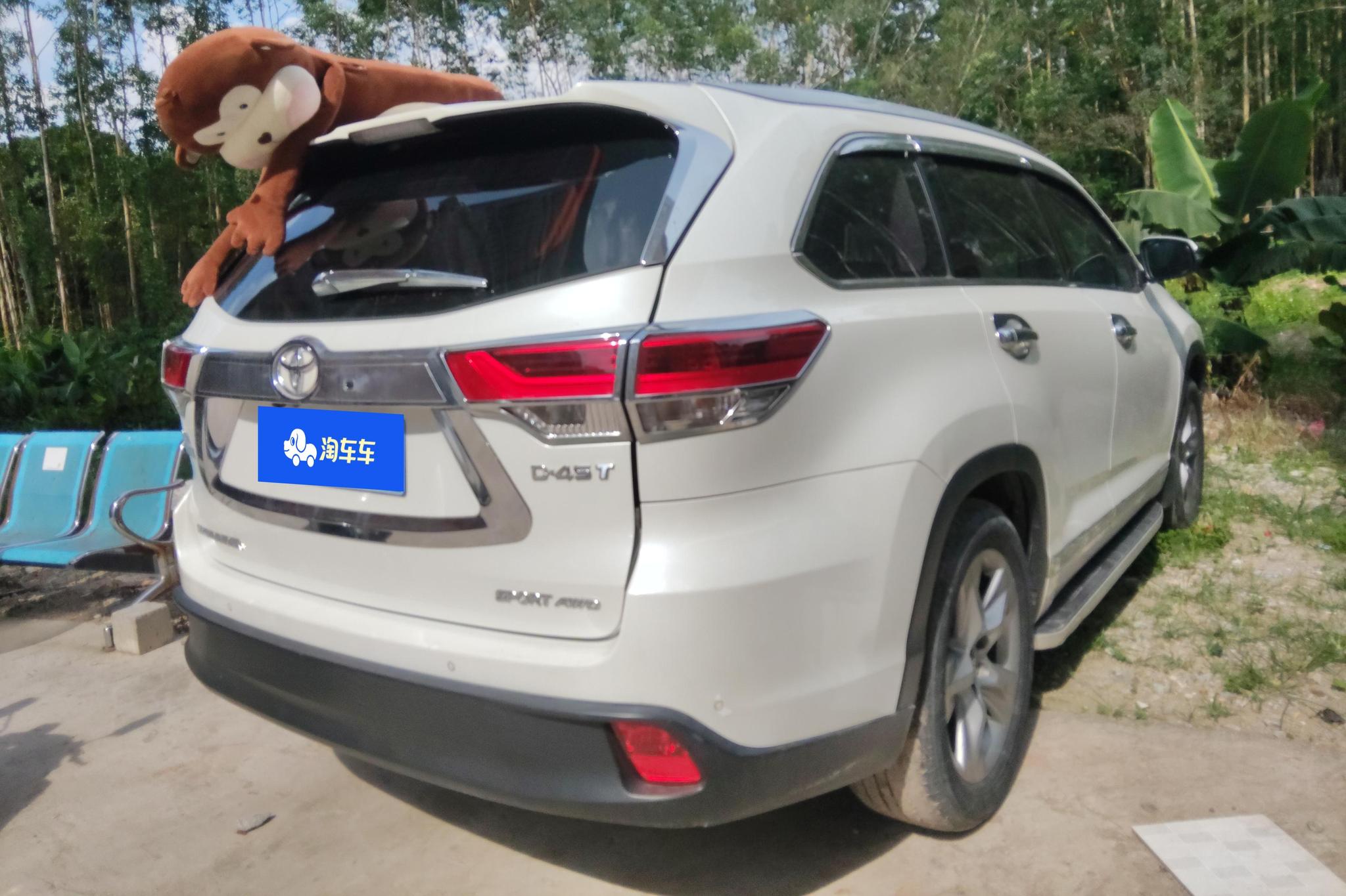 Toyota Highlander 2018 2.0T Luxury 7 мест V