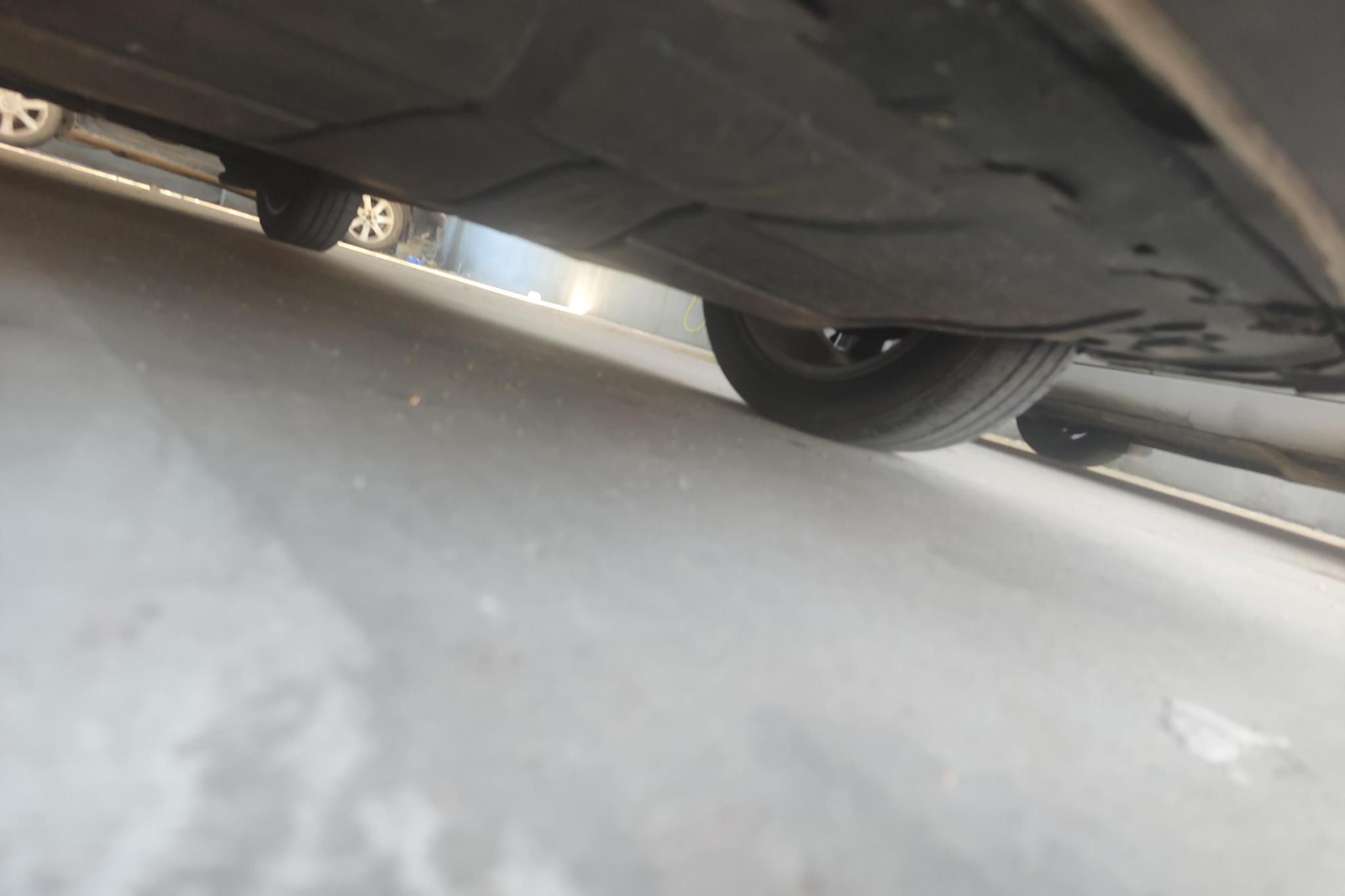 Volkswagen Bora 2016 1.6L MT Comfort