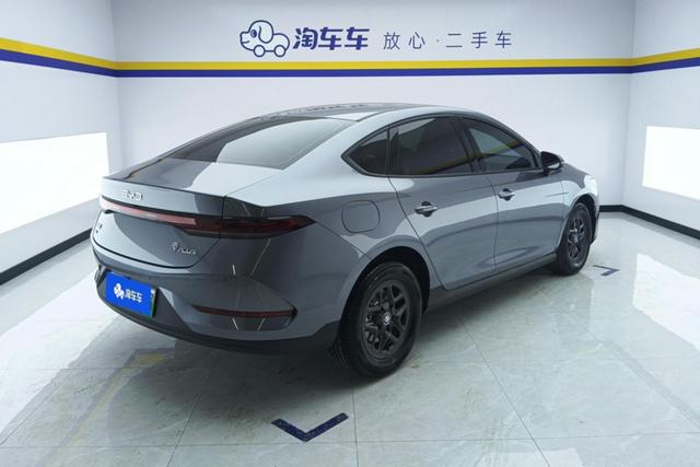 BYD QIN PLUS Hybrid 2025 — фото 3