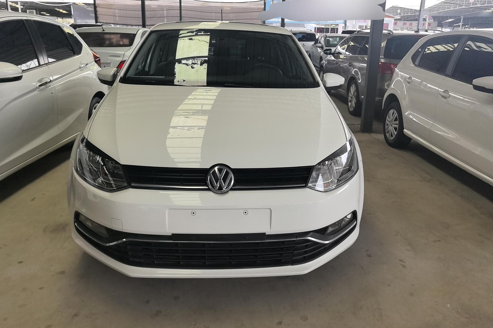 Volkswagen Polo 2016 1.6L AT Comfort