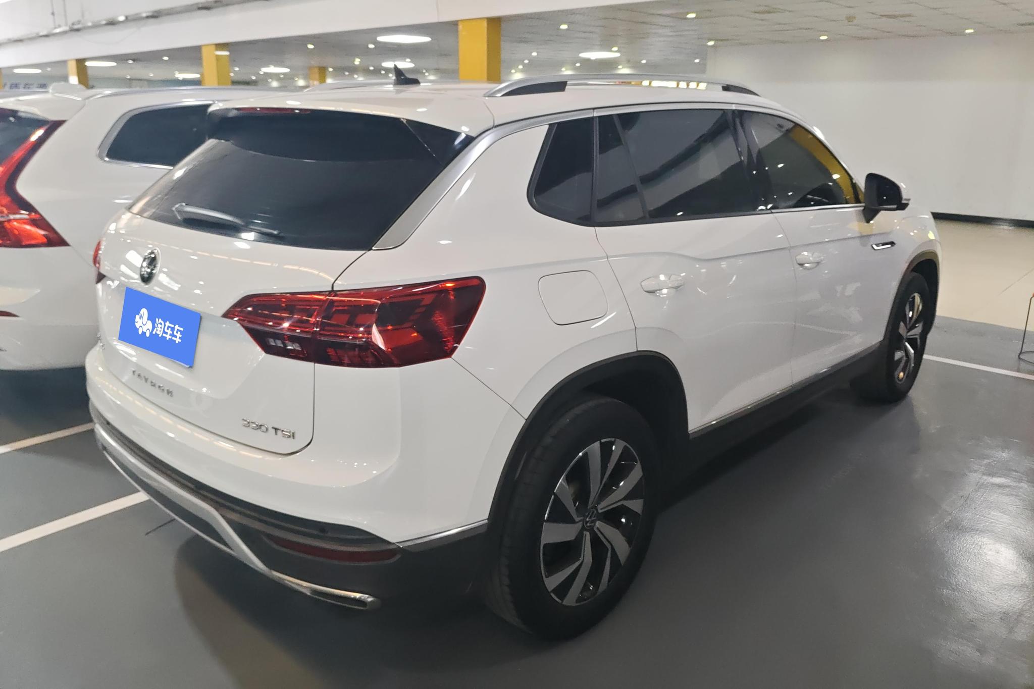 Volkswagen Tayron 2021 330TSI 3