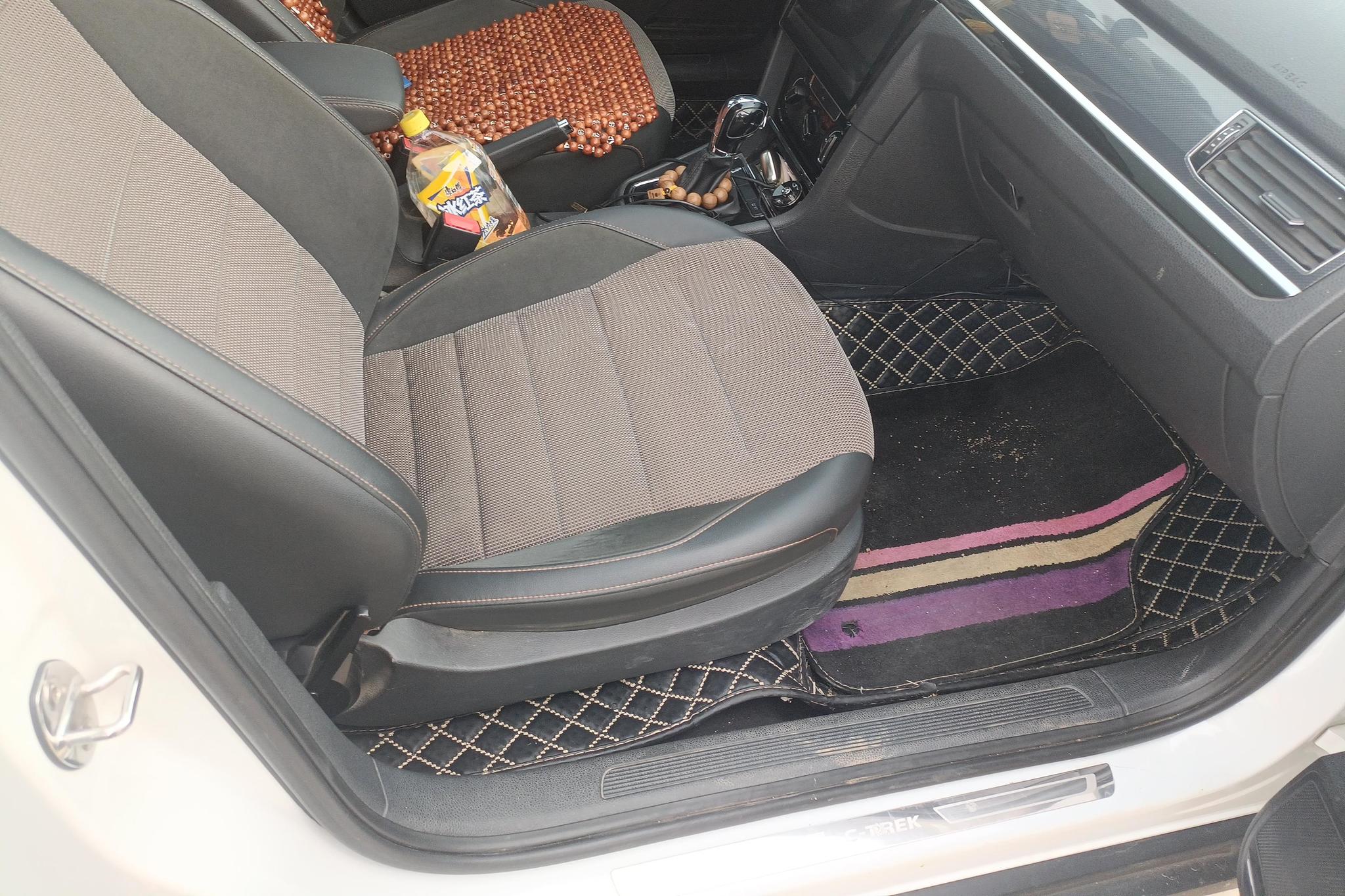 Volkswagen C-Trek 2017 1.6L AT Comfort