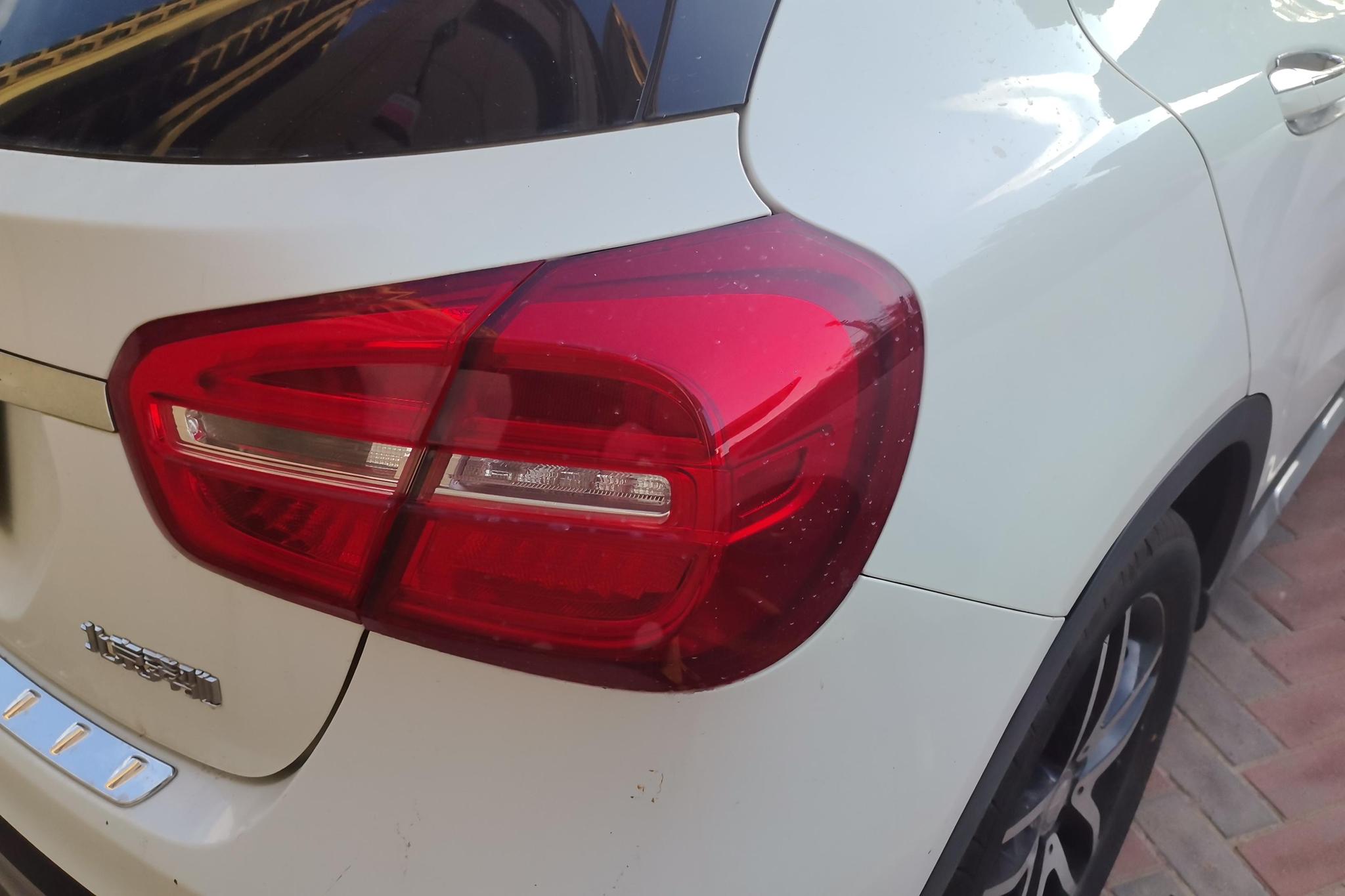 Mercedes-Benz GLA 2015 GLA 200 Fashion