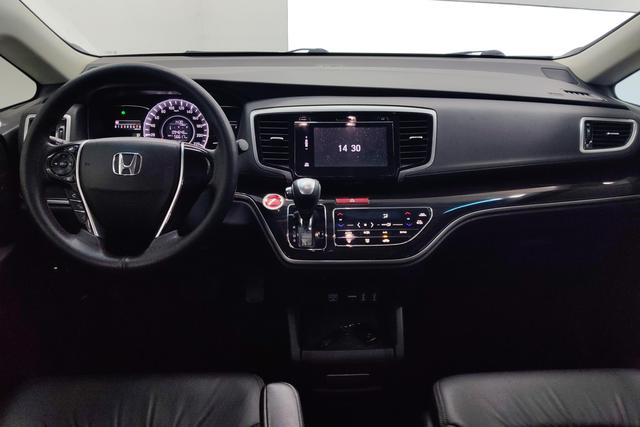 Honda Odyssey 2018 — фото 11