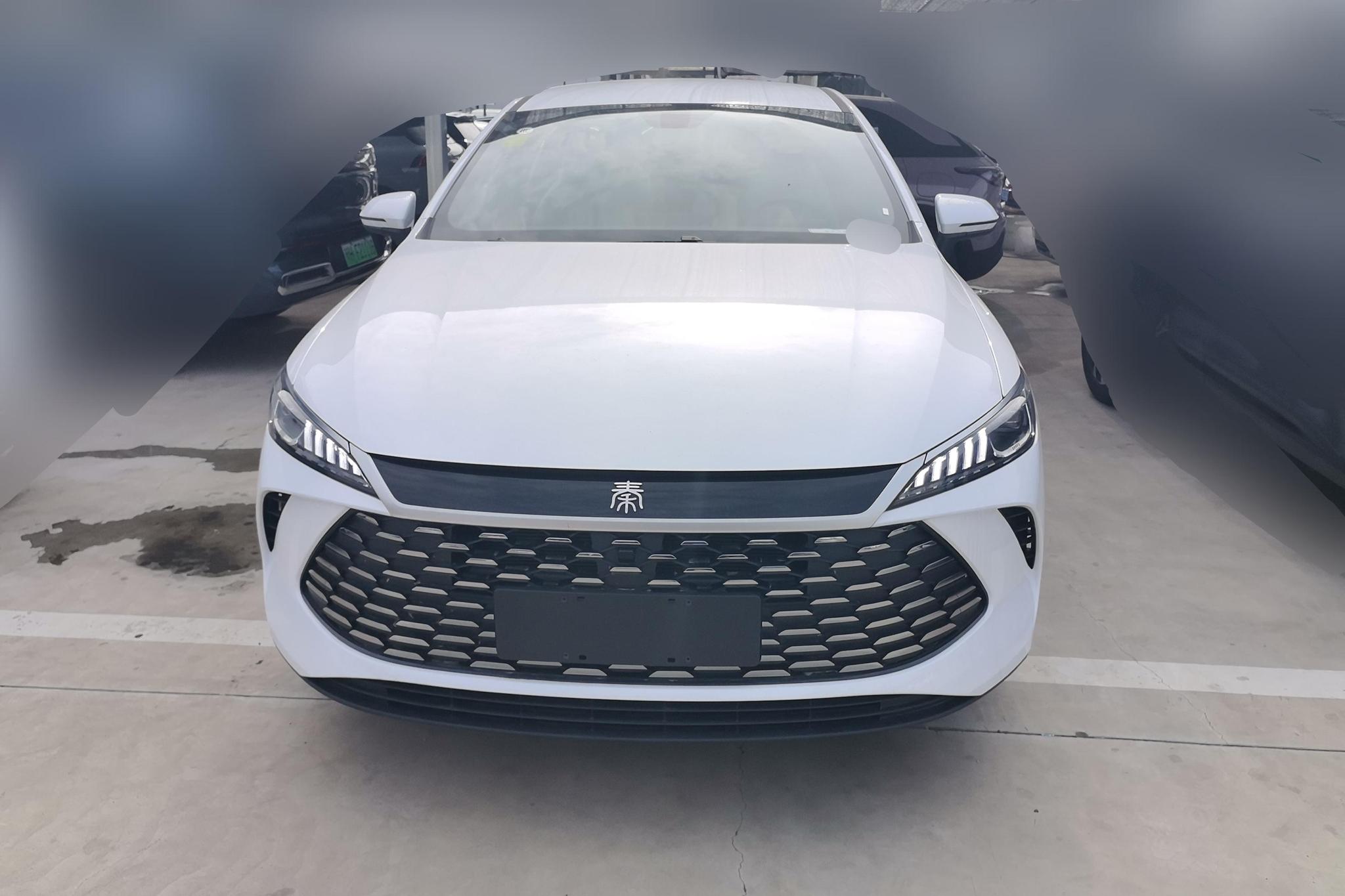 BYD Qin Plus DM-i PLUS DM 2025 Smart Drive DM-i 128KM