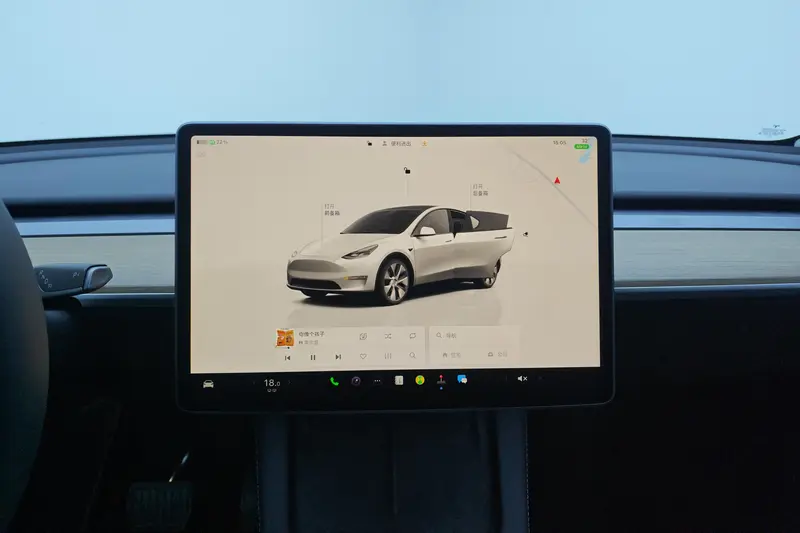 Tesla Model Y — фото 3