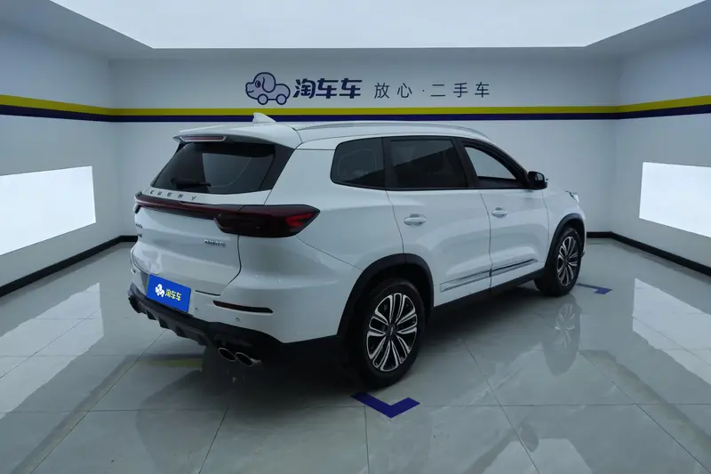 Chery Tiggo 8 — фото 3