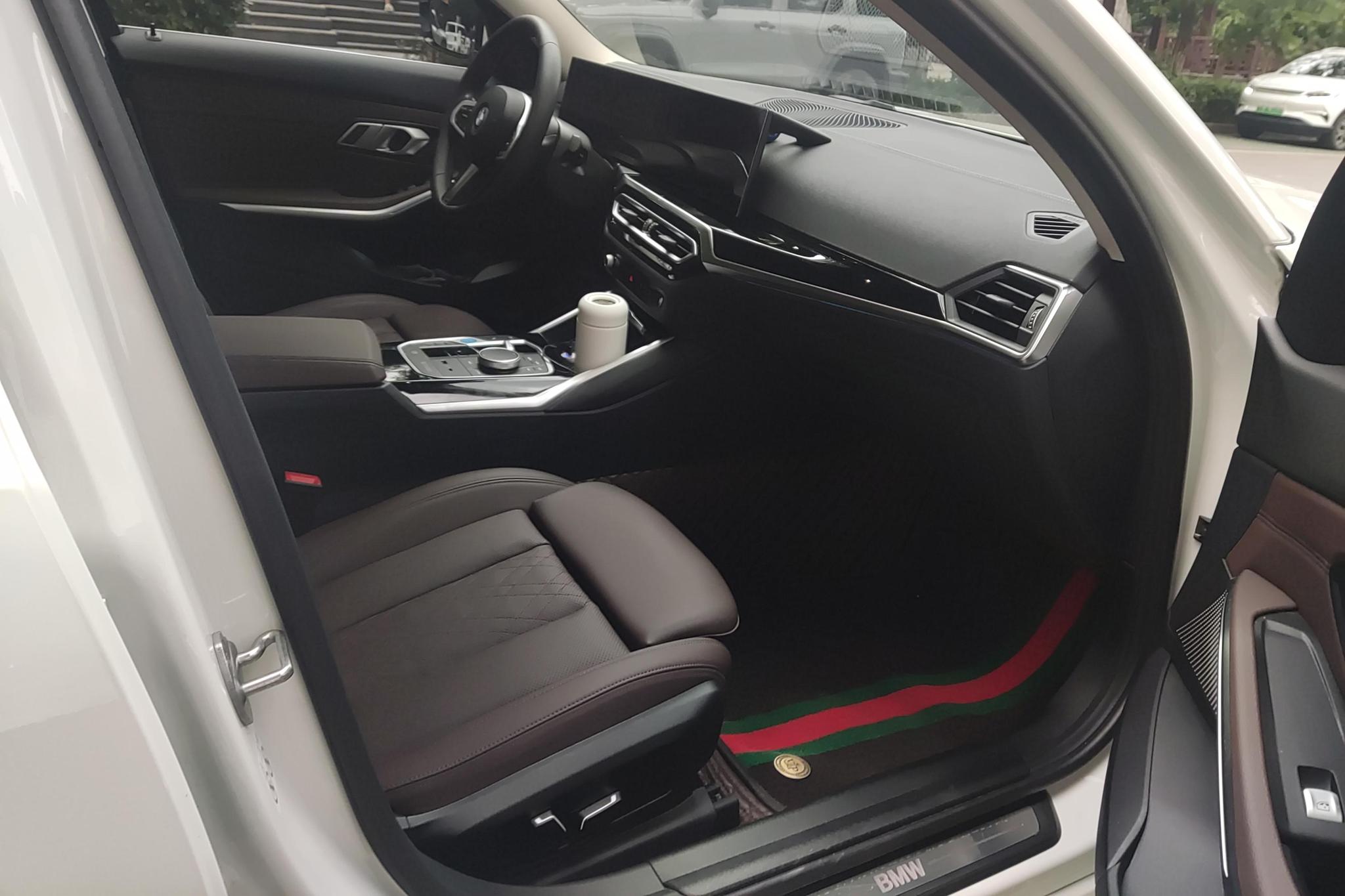 BMW i3 id 4438384 из Китая 9