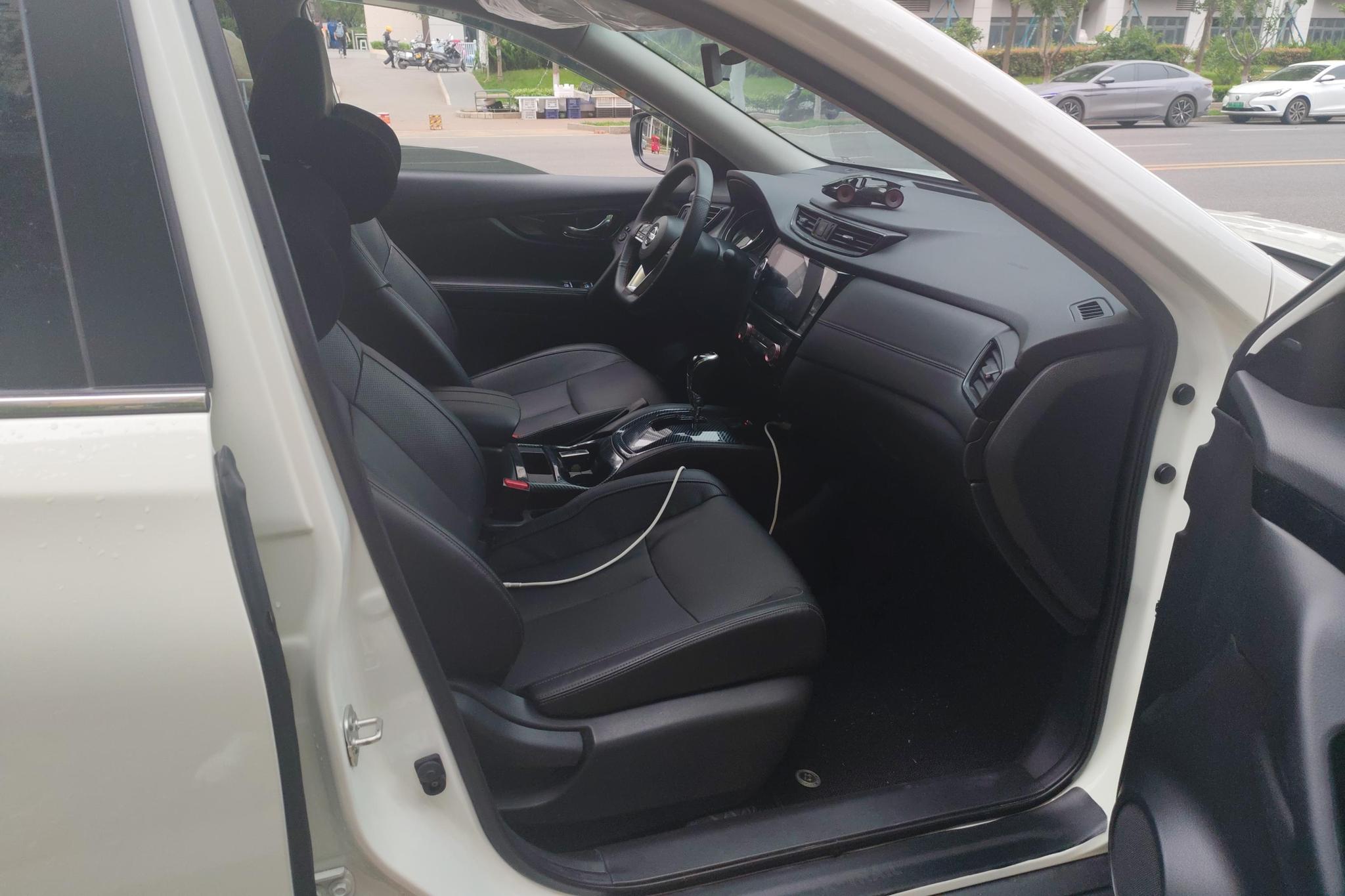 Nissan Qijun id 4437804 из Китая 10