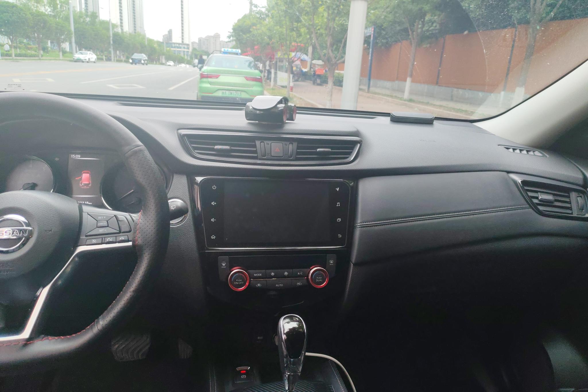 Nissan Qijun id 4437804 из Китая 12