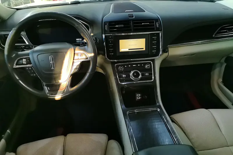 Lincoln Continental — фото 9