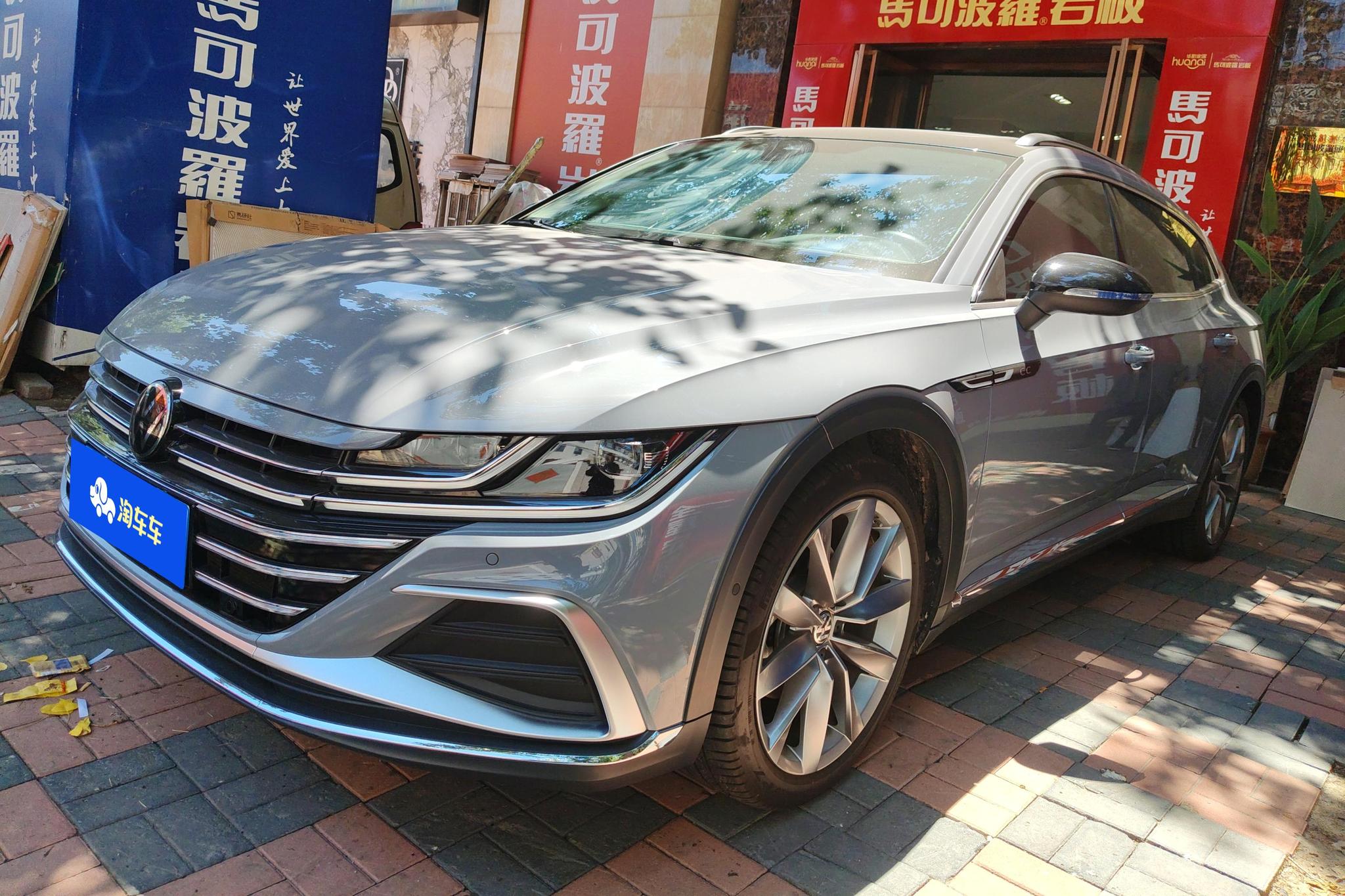 Volkswagen CC 2022 Темно-серый из Китая, фото 3