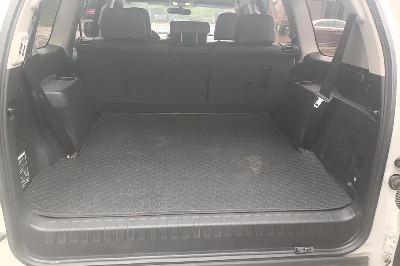 Toyota Prado — фото 10