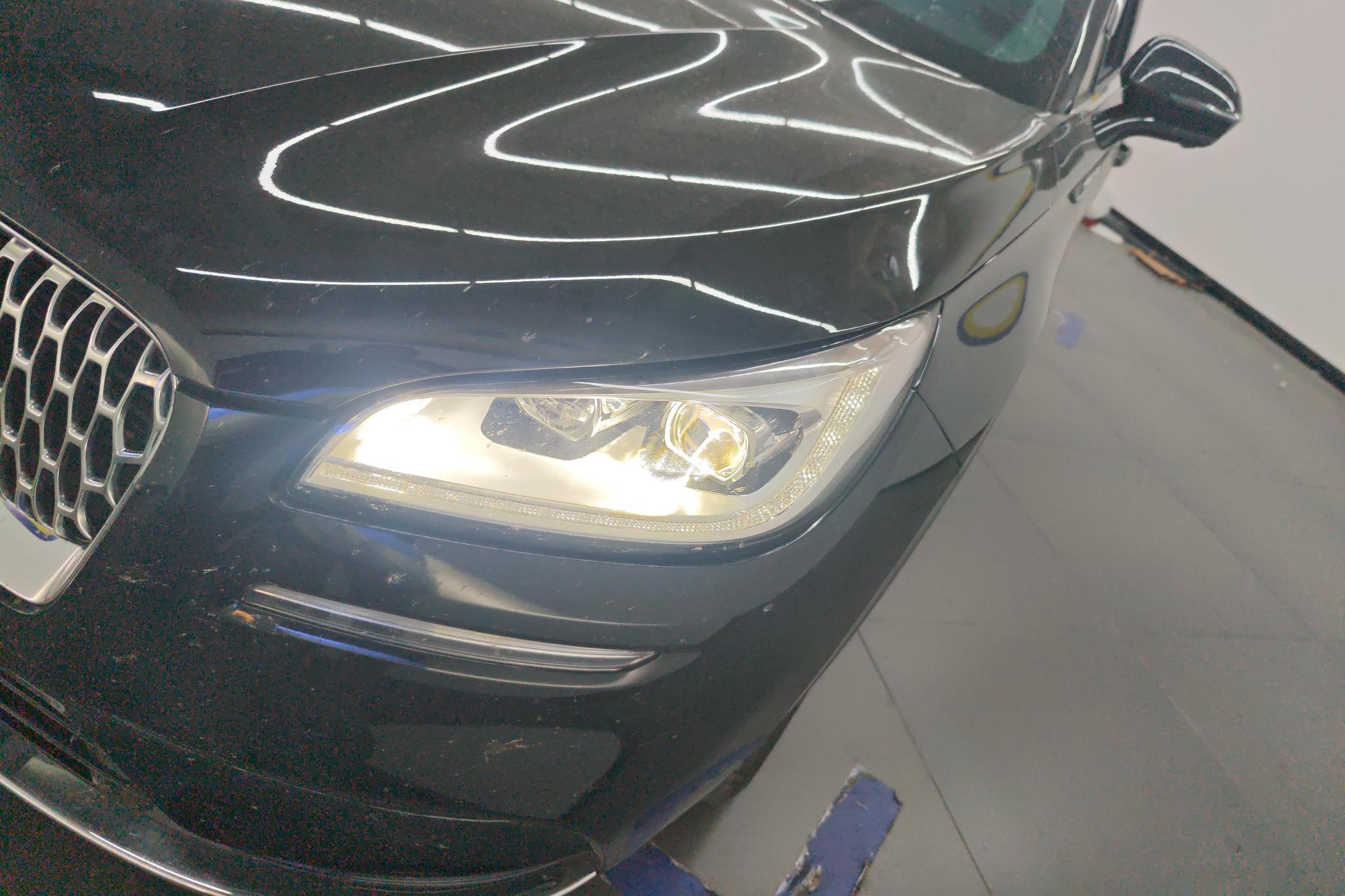 Lincoln Corsair 2021 2.0T