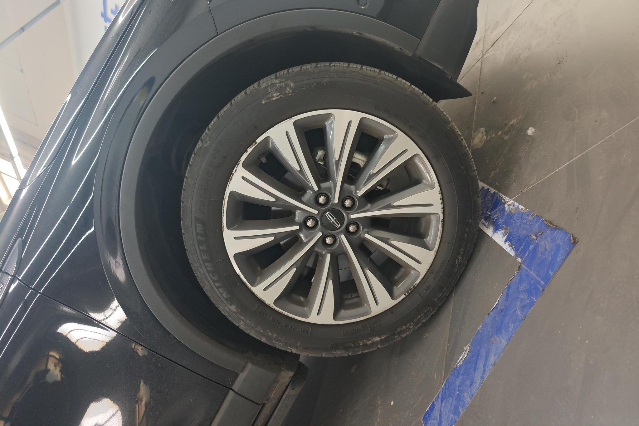 Lincoln Corsair 2021 2.0T