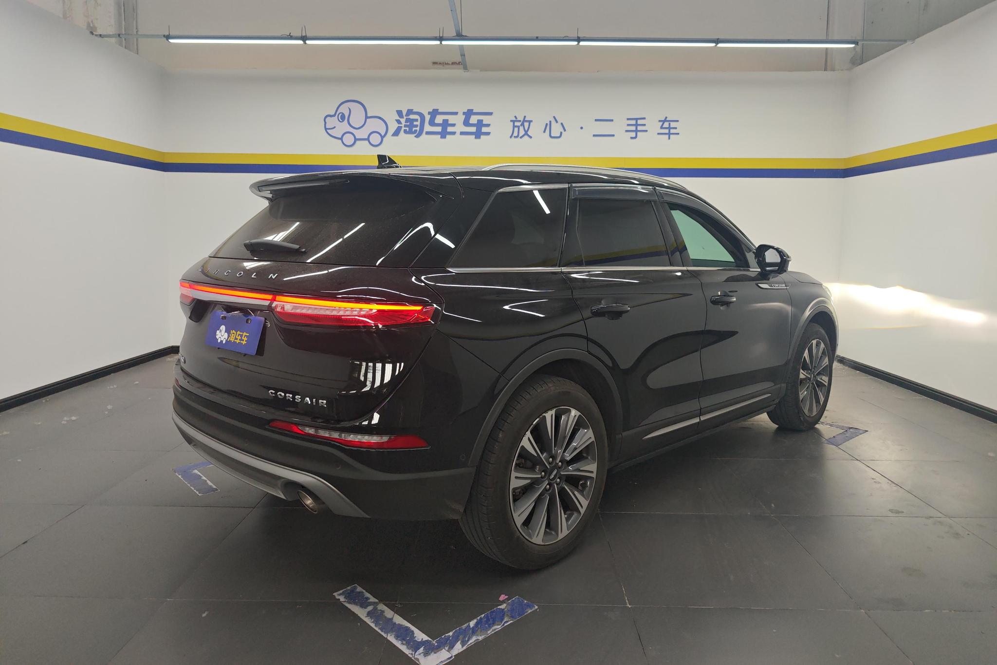 Lincoln Corsair 2021 2.0T