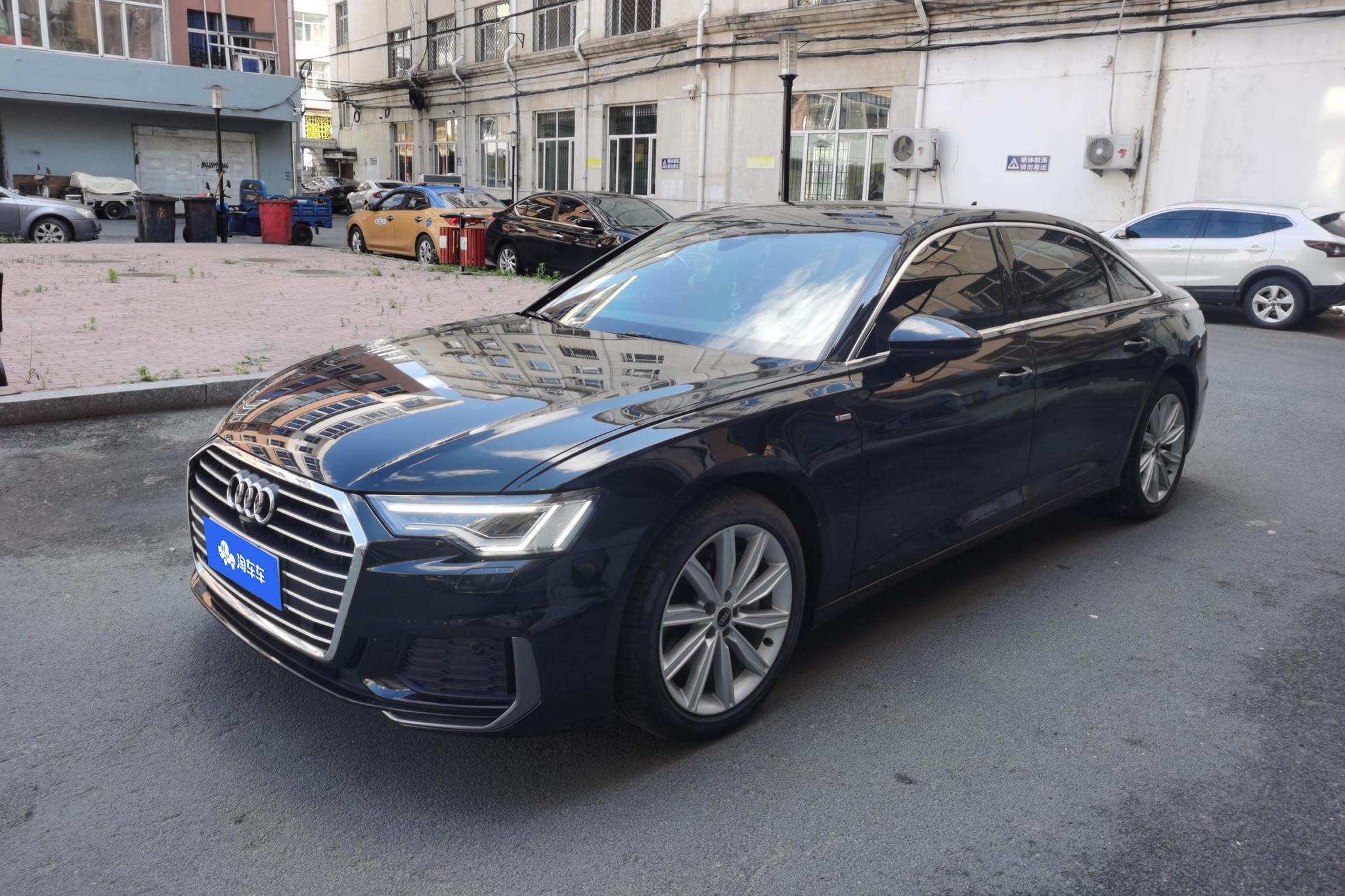 Audi A6L 2021 Черный из Китая, фото 2