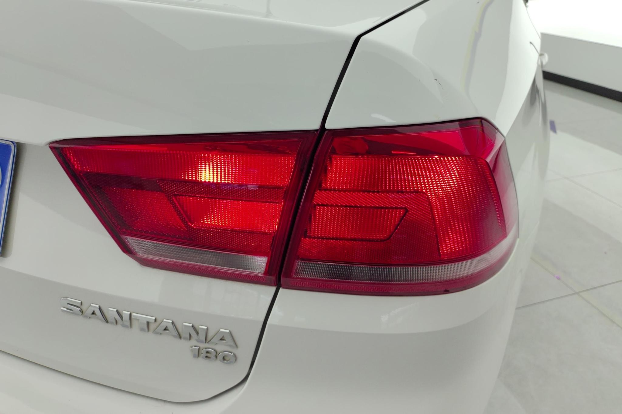 Volkswagen Santana 2015 1.6L AT Comfort