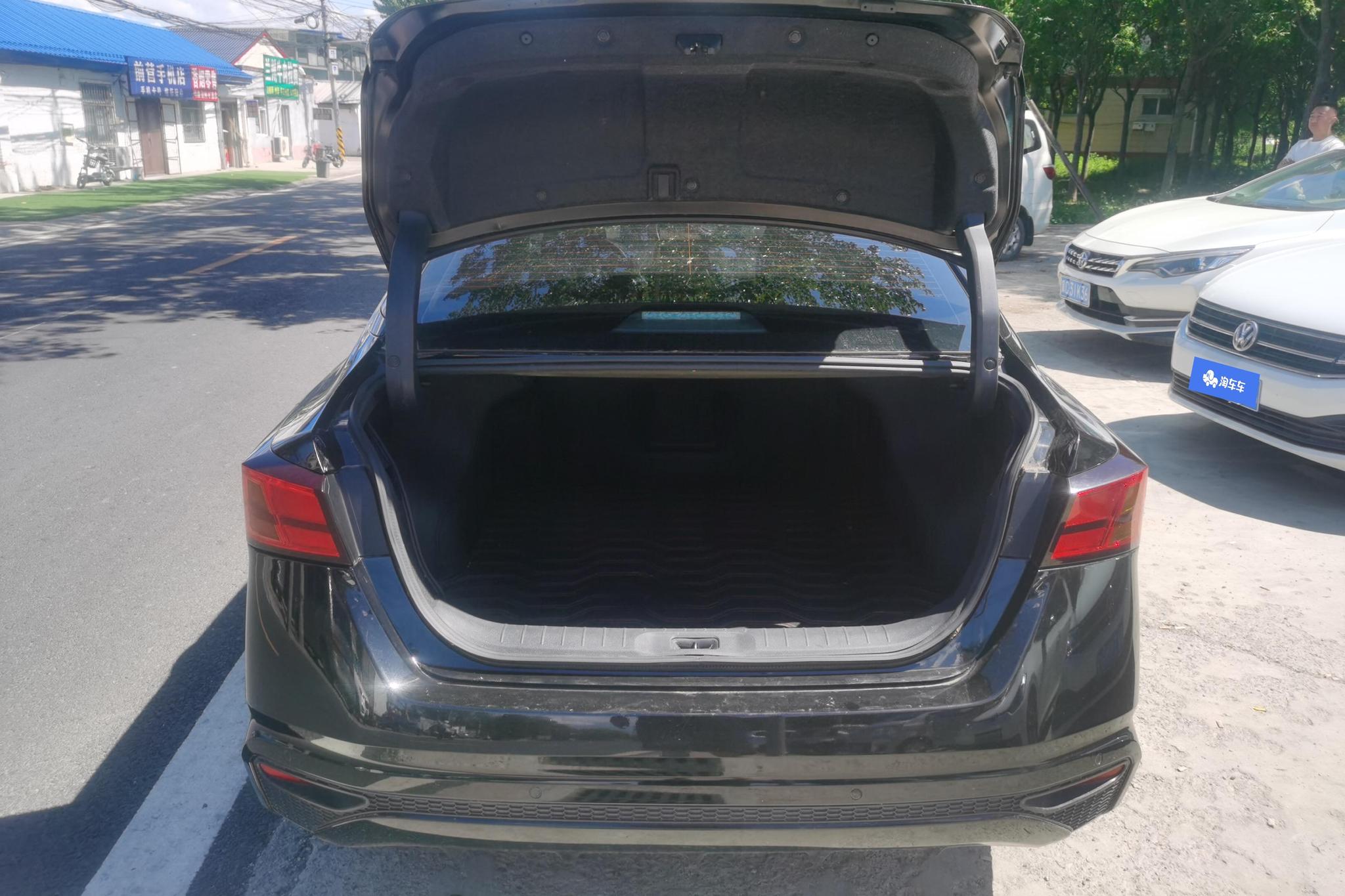 Nissan Teana id 4453805 из Китая 8