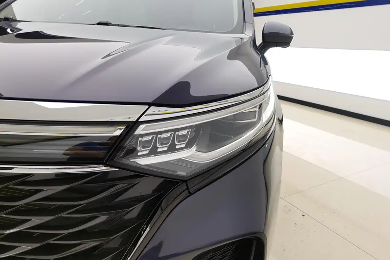 Roewe iMAX8 — фото 4