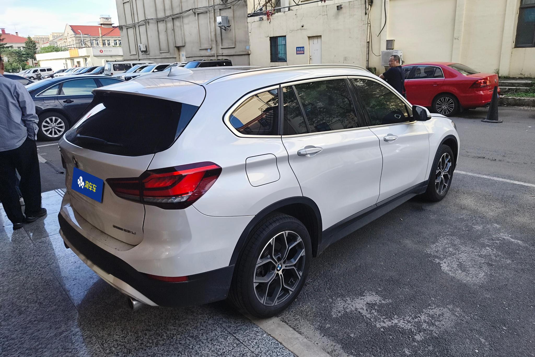 BMW X1 2021 Белый из Китая, фото 3