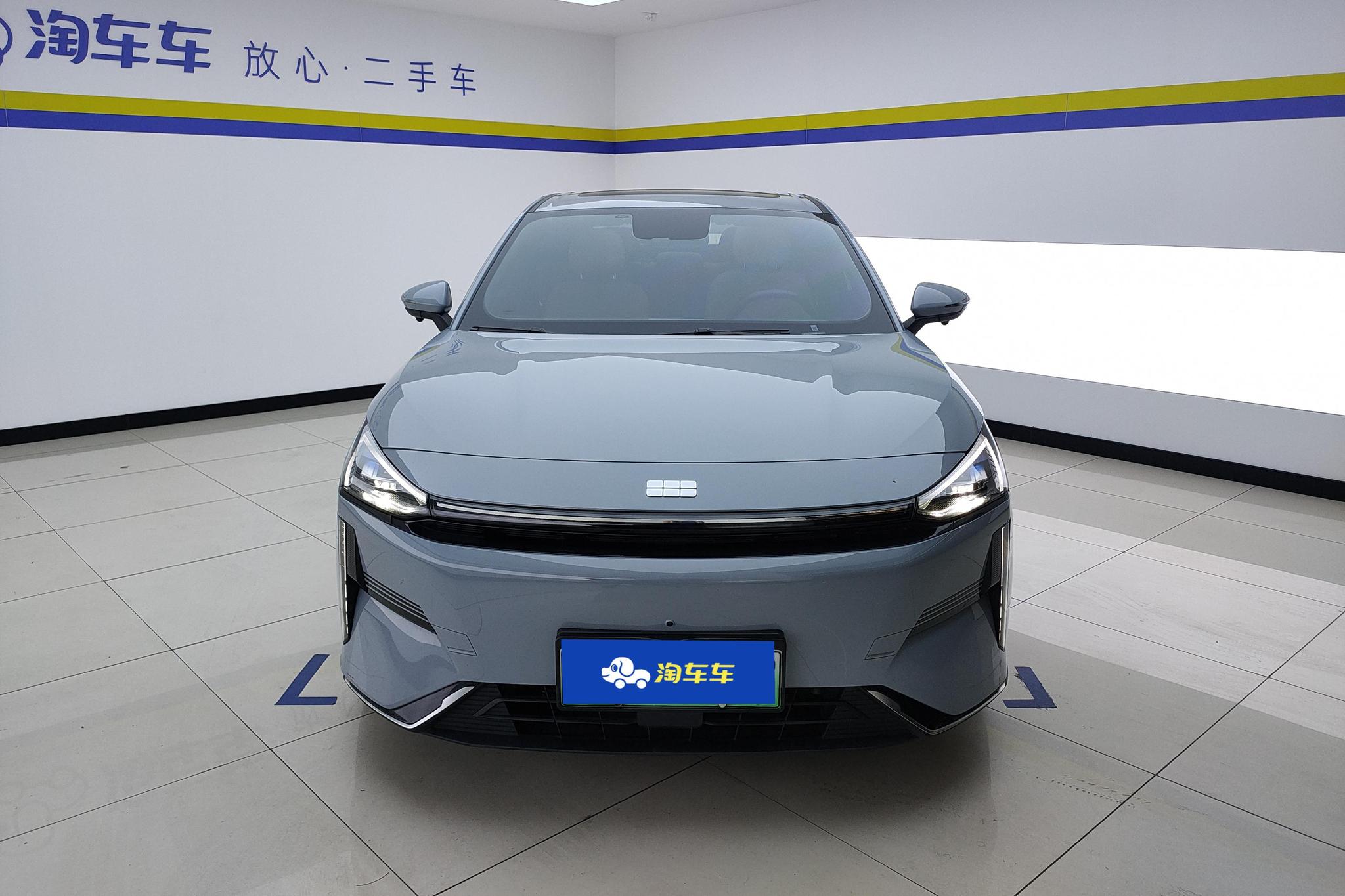 Geely Galaxy Galaxy L6 L6 2024 1.5T DHT 60km PLUS