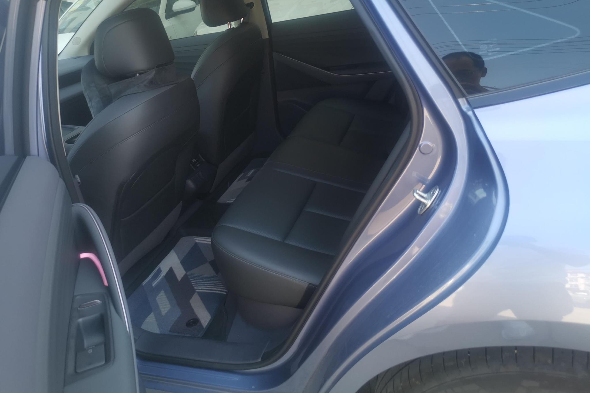 Nissan N6 id 4439848 из Китая 7