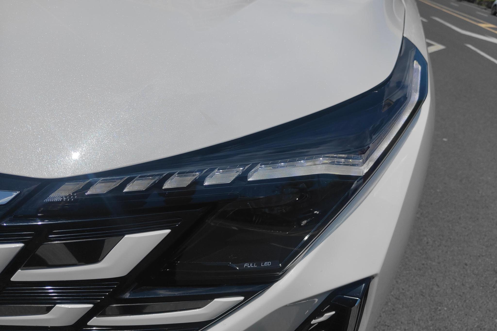 Chang'an UNI-Z PHEV id 4439914 из Китая 8