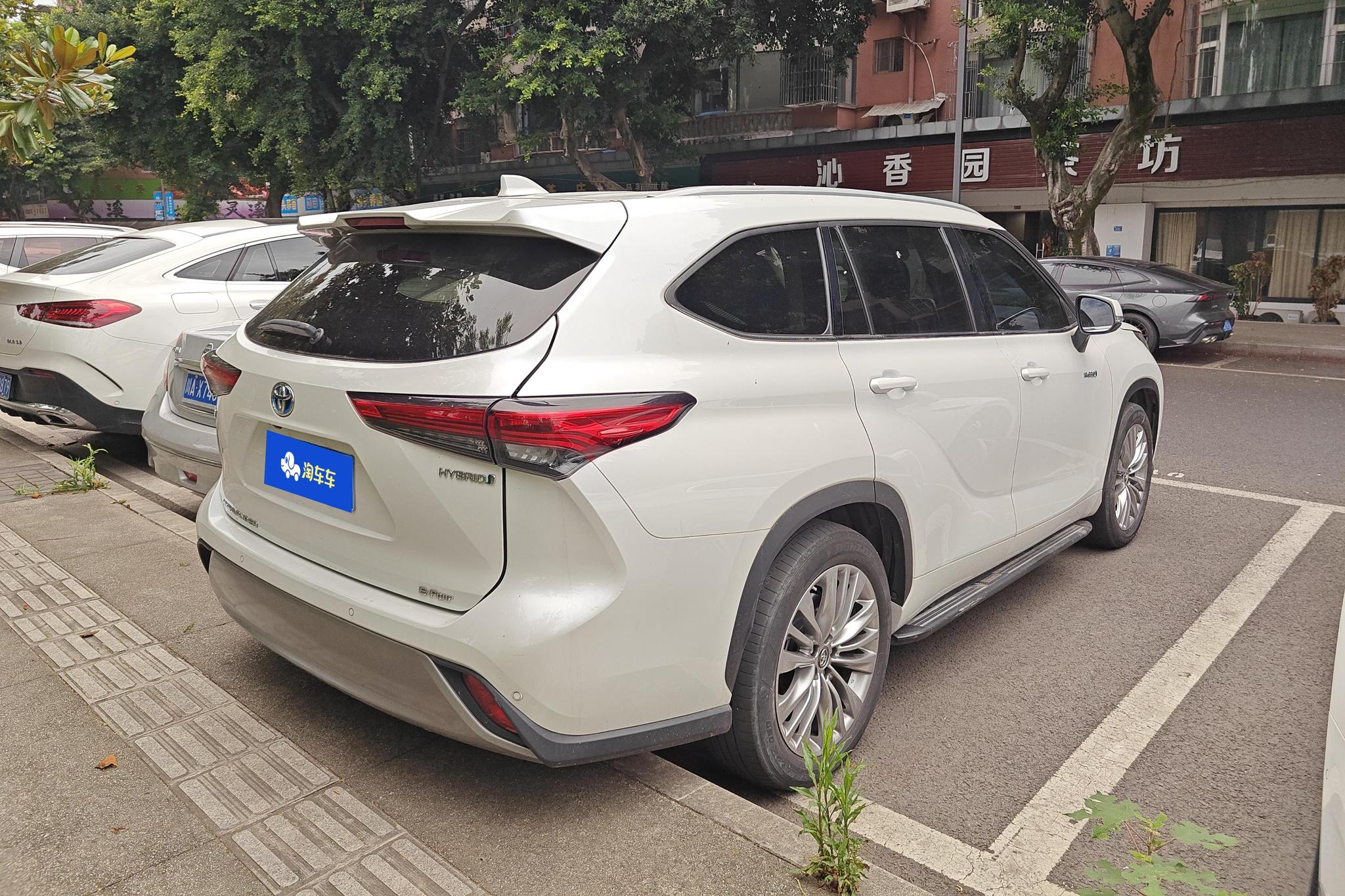 Toyota Highlander 2021 Белый из Китая, фото 2