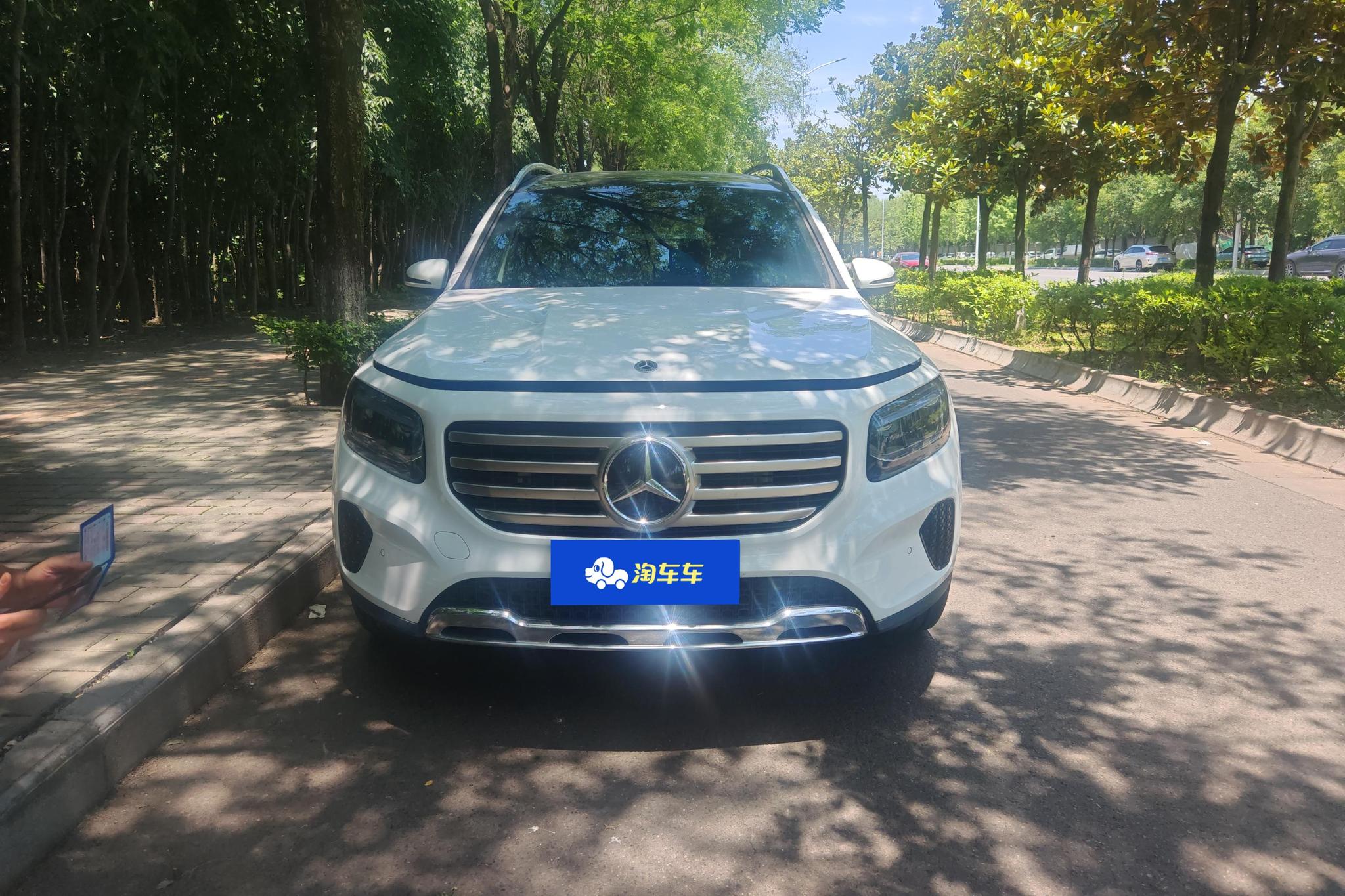 Mercedes-Benz GLB 2023 Белый из Китая