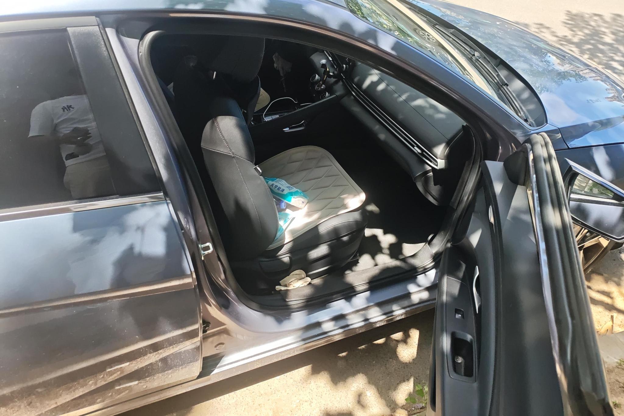 Hyundai Elantra 2023 Синий из Китая, фото 3
