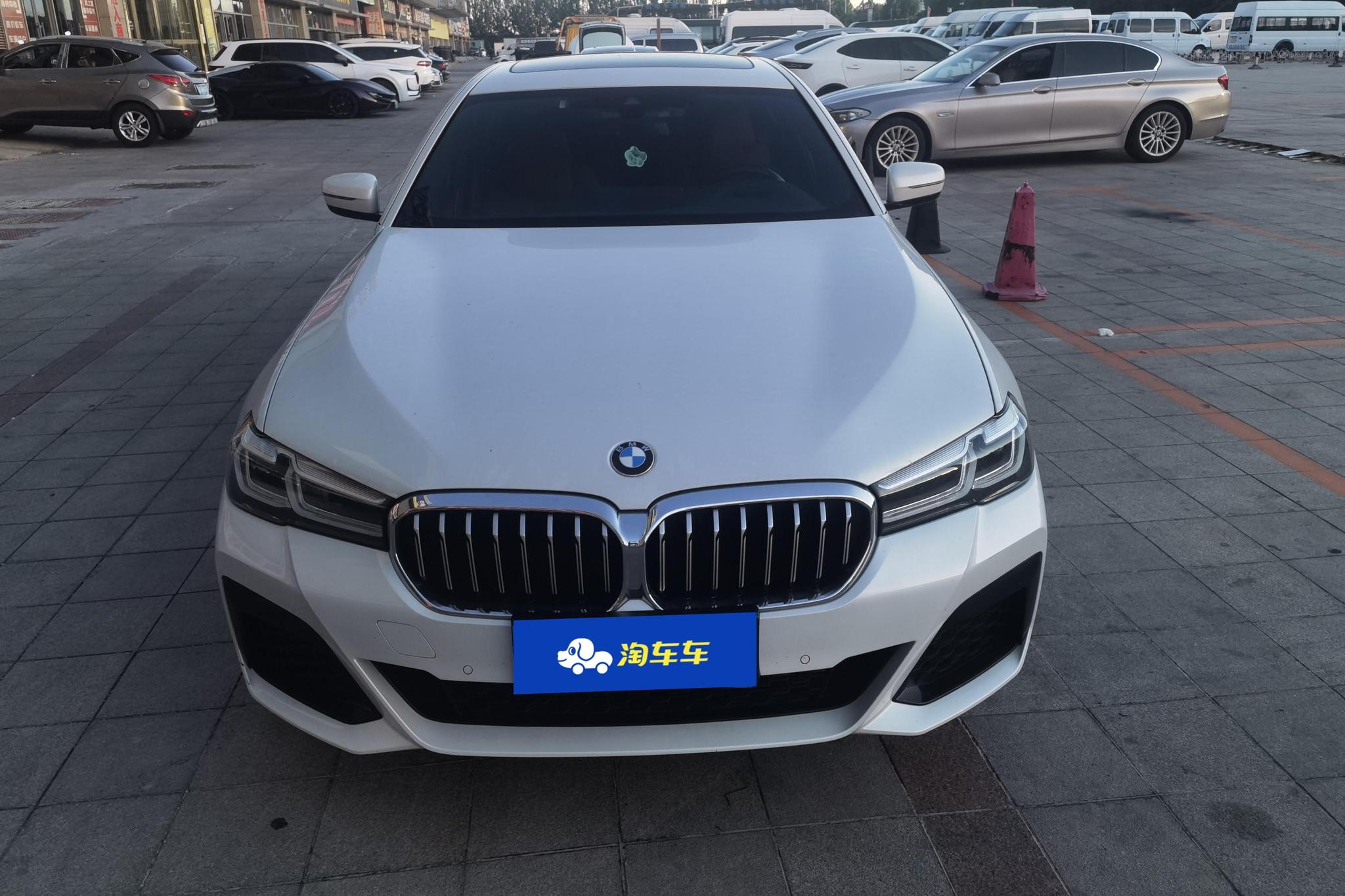 BMW 5 series 2021 Белый из Китая