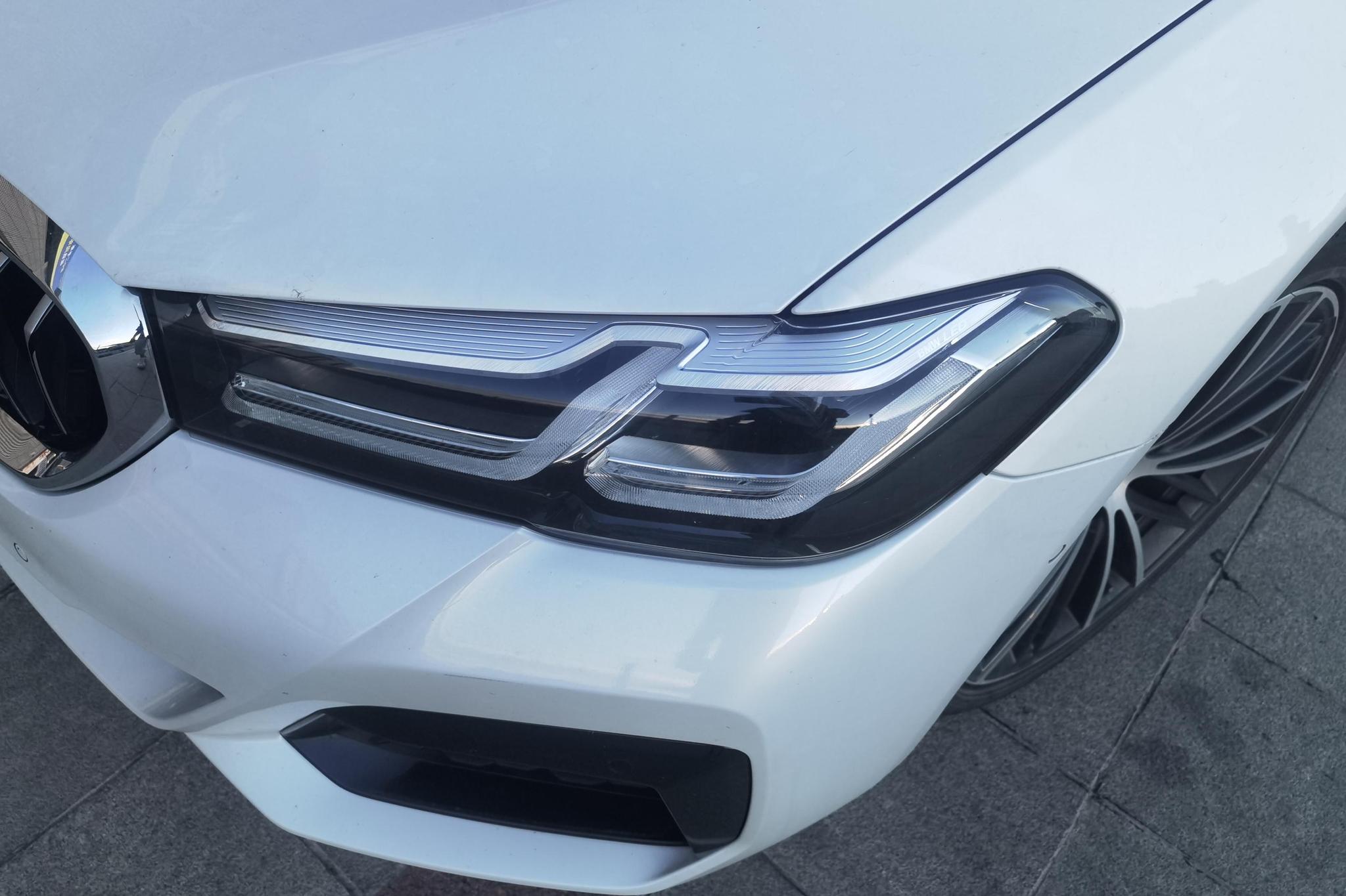 BMW 5 series 2021 Белый из Китая, фото 4