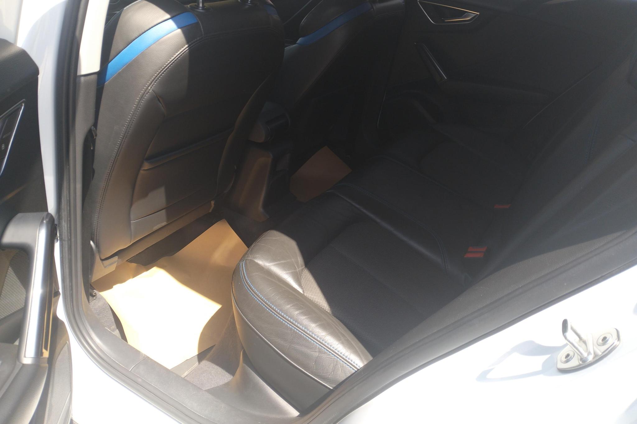 Audi Q2L e-tron 2019 Белый из Китая, фото 4