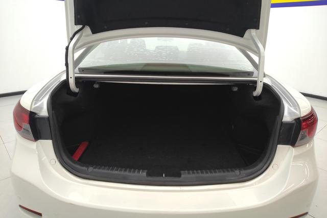 Mazda Atz 2015 — фото 17