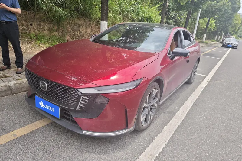 Mazda EZ-6