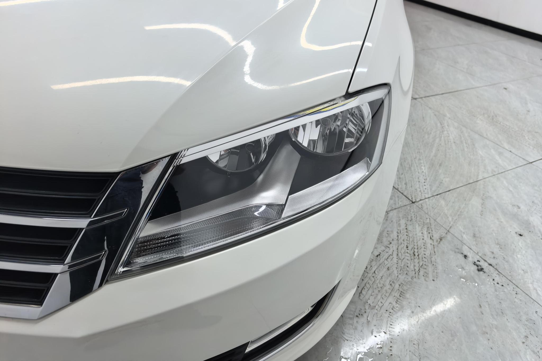 Volkswagen Gran Lavida 2013 1.6L AT Comfort