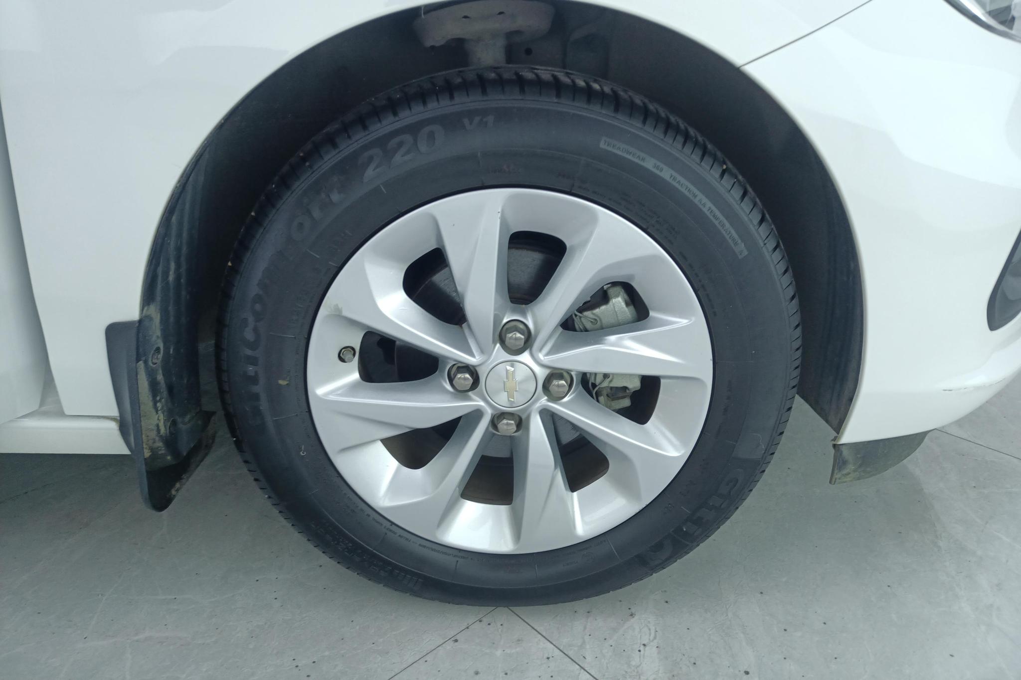 Chevrolet Cavalier 2022 325T AT