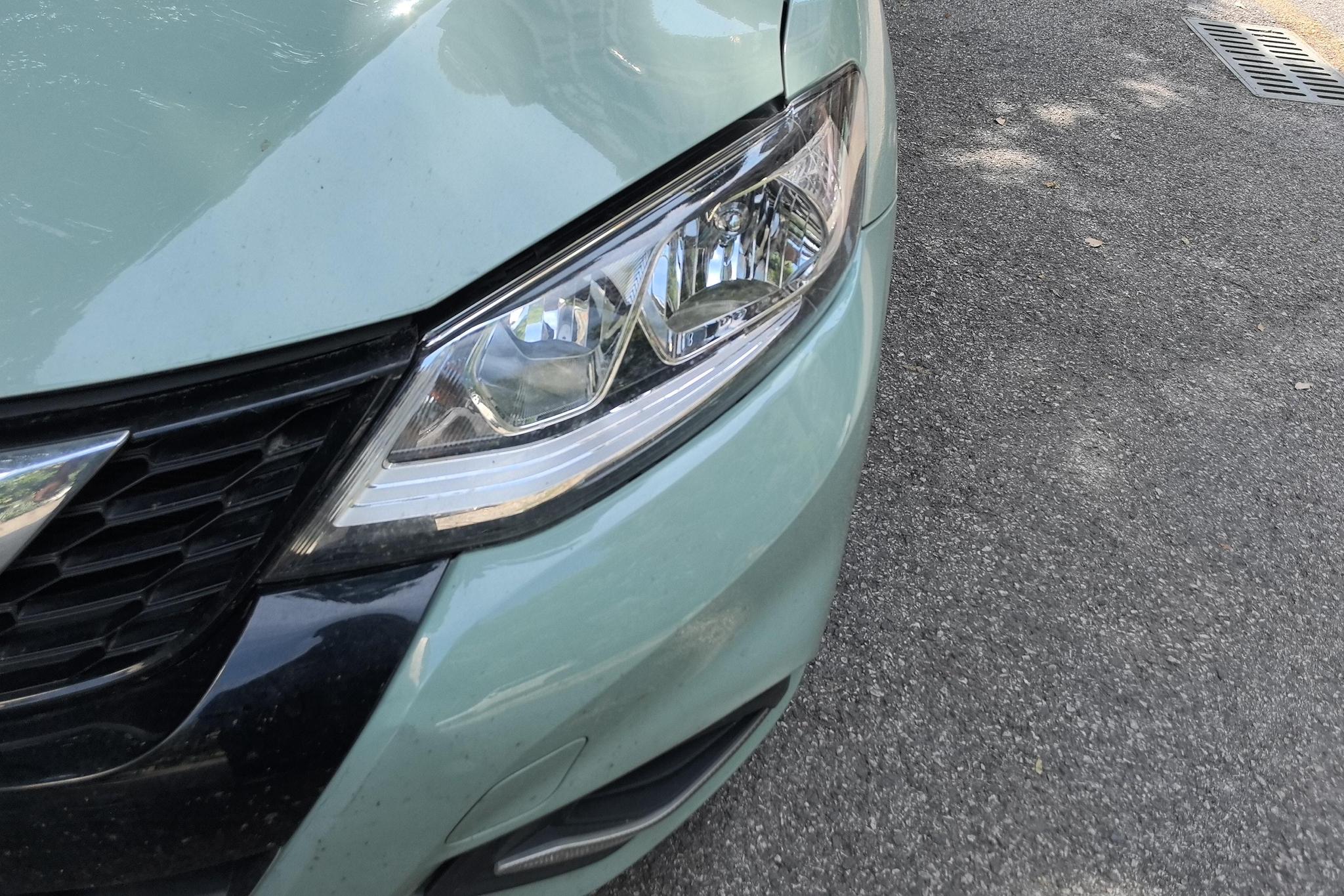 Nissan TIIDA 2023 Зеленый из Китая, фото 4