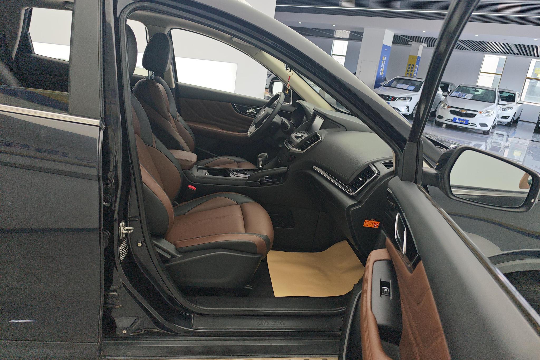 Dongfeng AX7 2018 1.6T AT Luxury