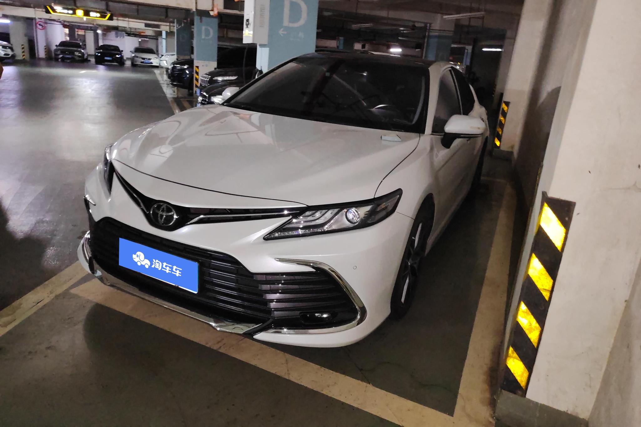 Toyota Camry id 4438004 из Китая 13