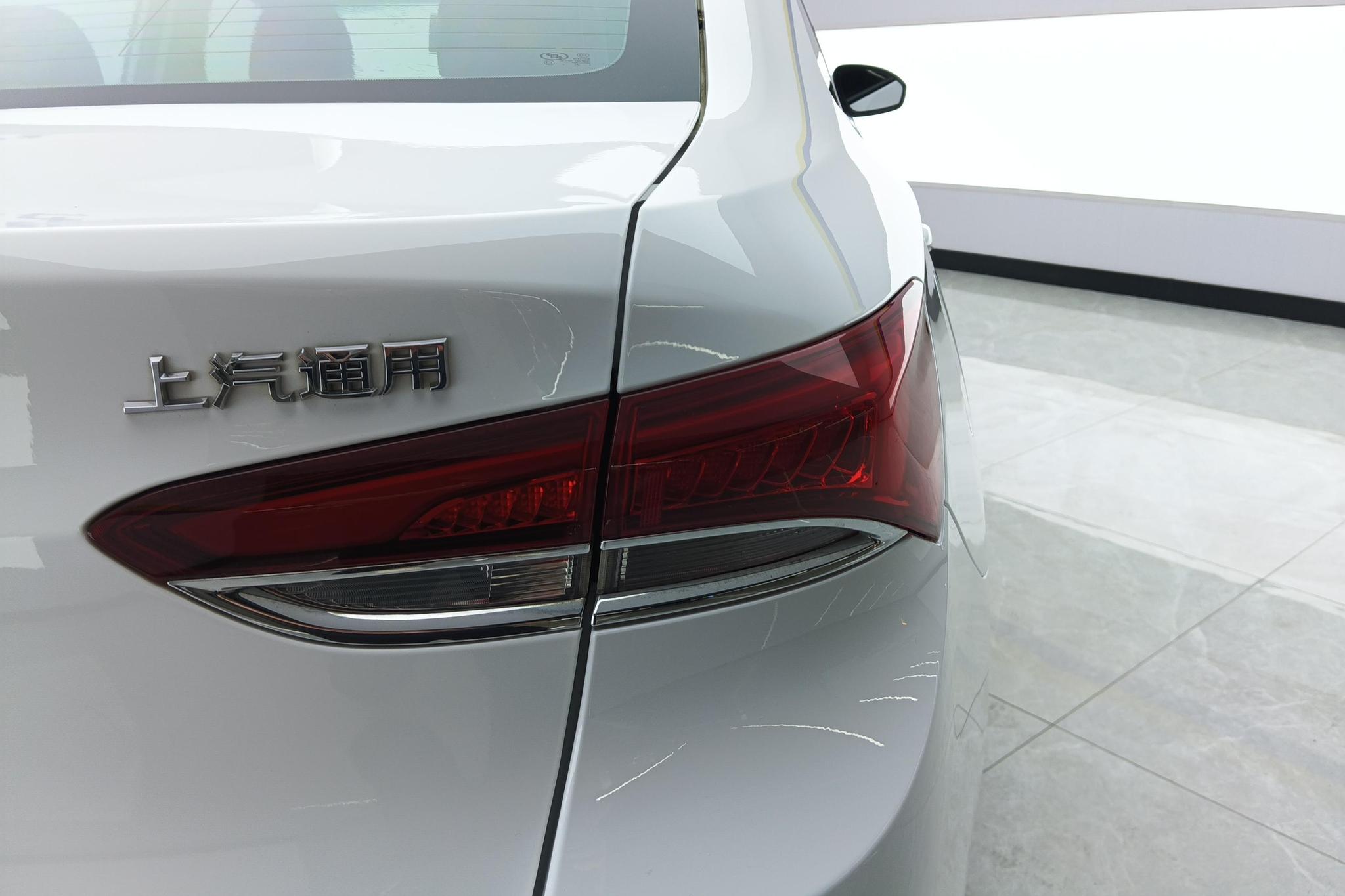 Buick Excelle 2019 18T AT Elite V