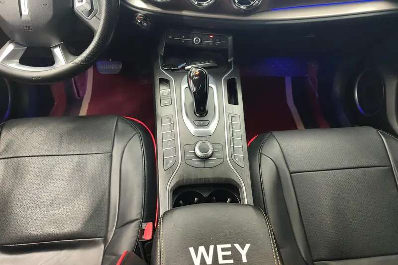 WEY VV 6 2.0 T 2 WD+ — фото 10
