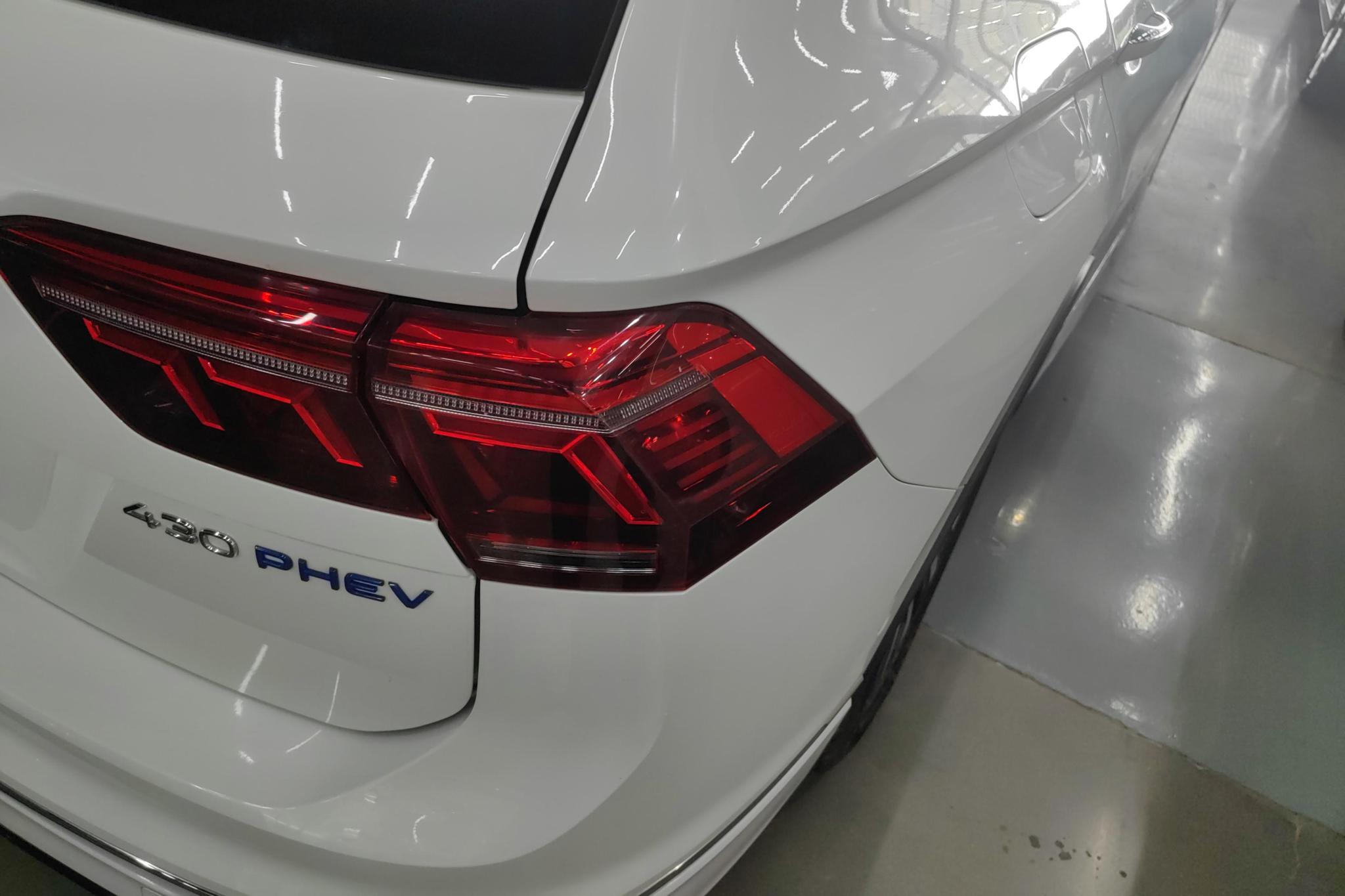Volkswagen Tiguan L PHEV id 4439304 из Китая 10