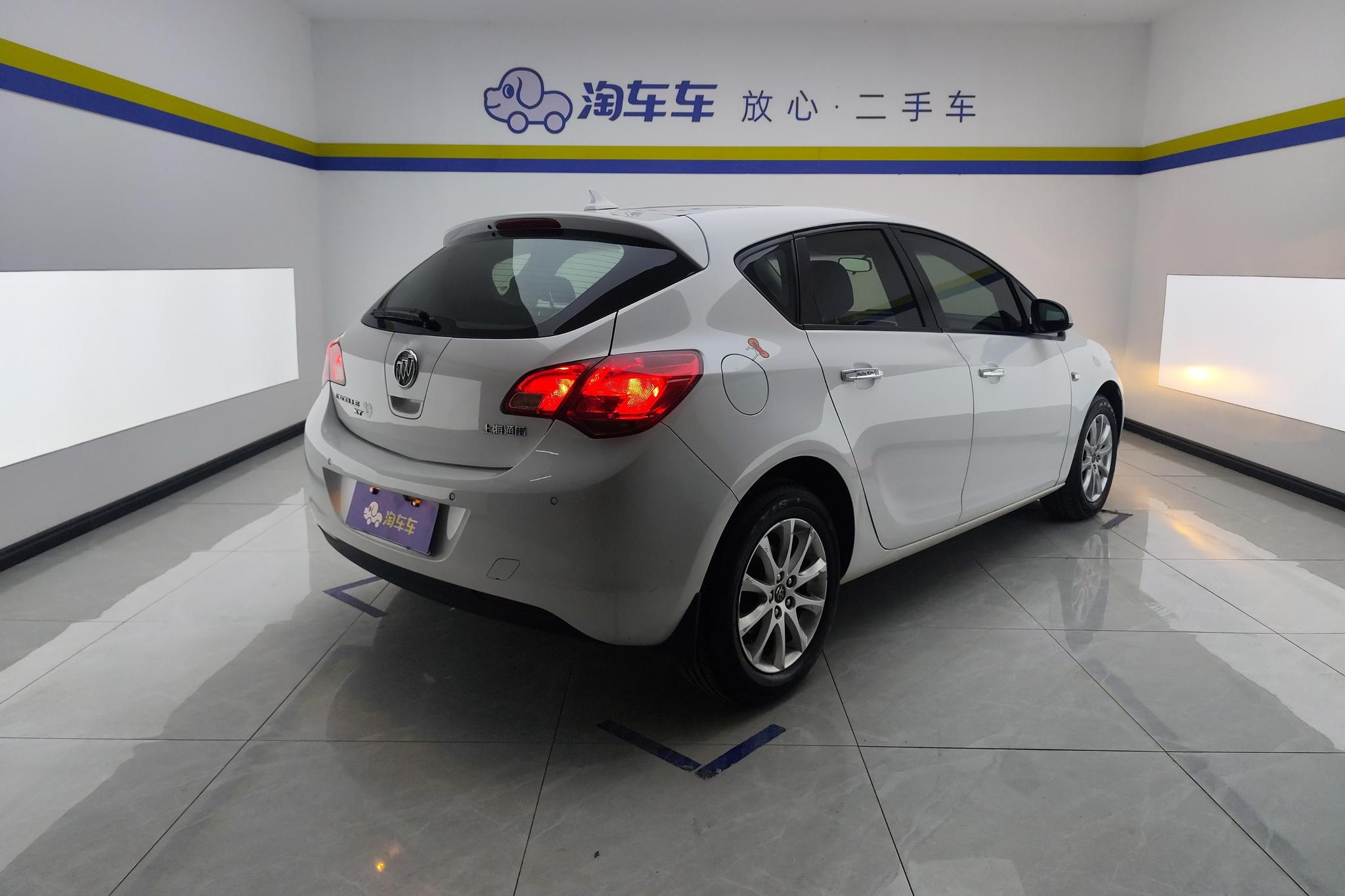 Buick Excelle 2014 XT 1.6L AT Fashion