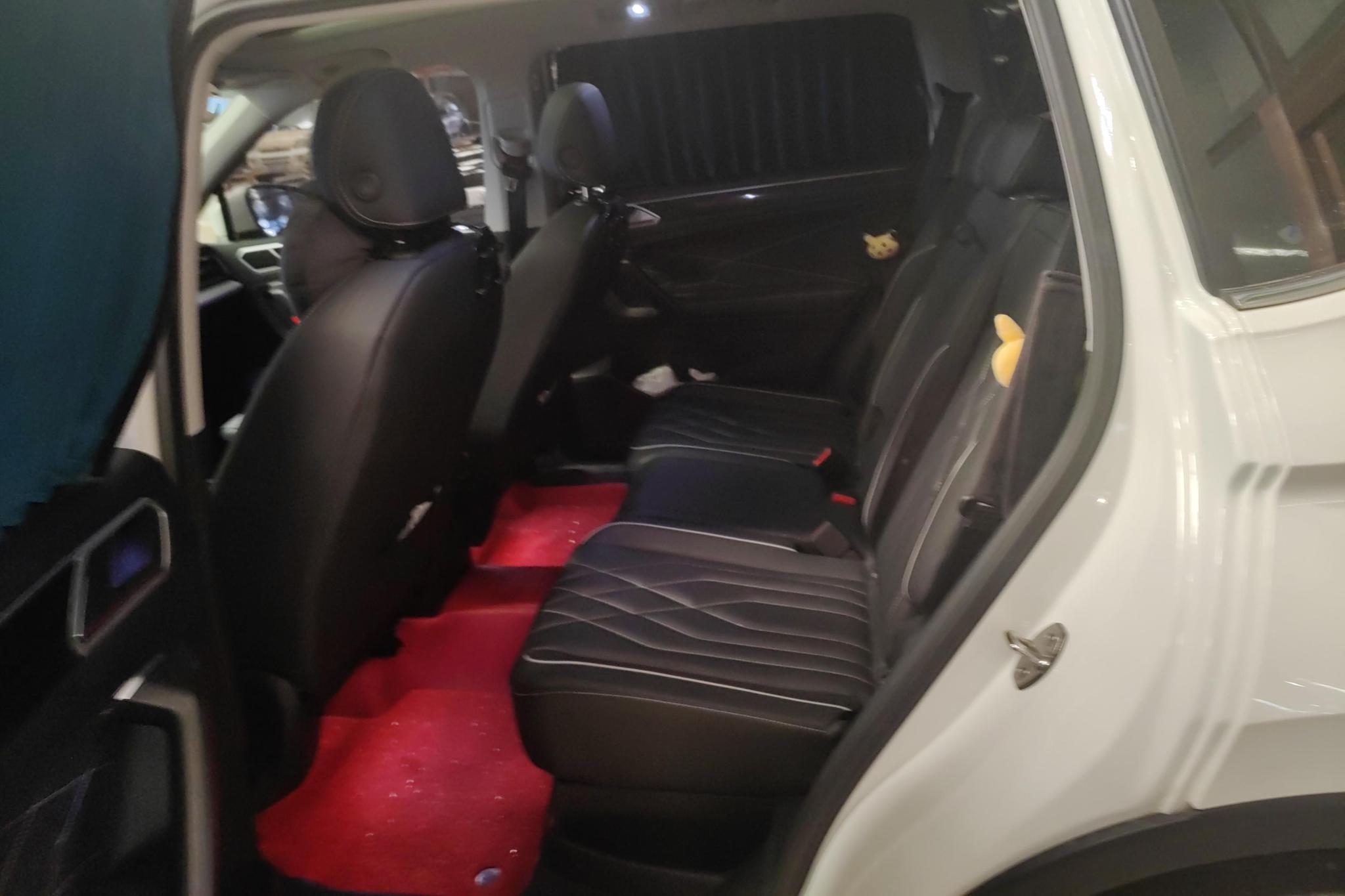 Volkswagen Tiguan L id 4439361 из Китая 8
