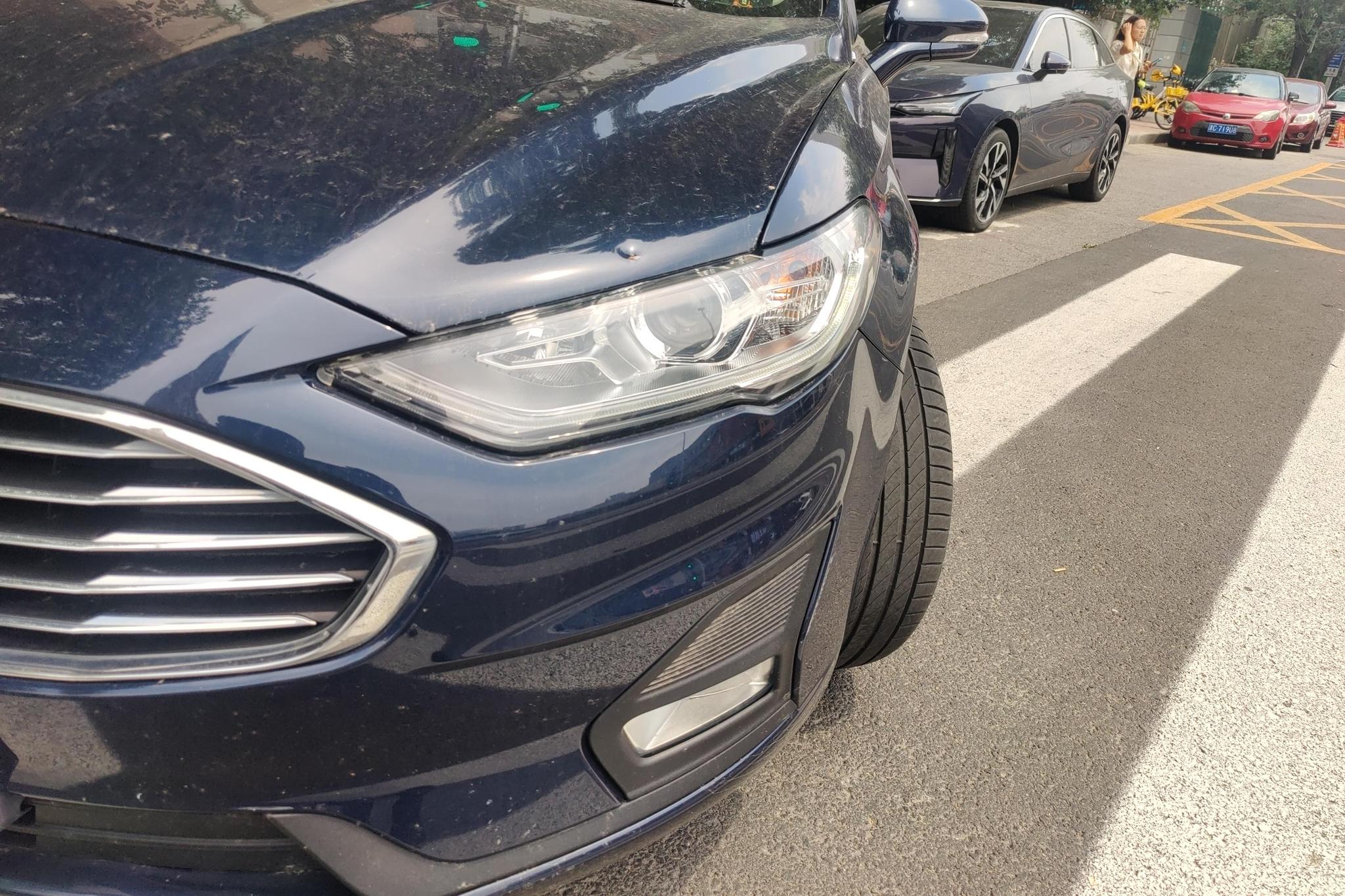 Ford Mondeo id 4439993 из Китая 8