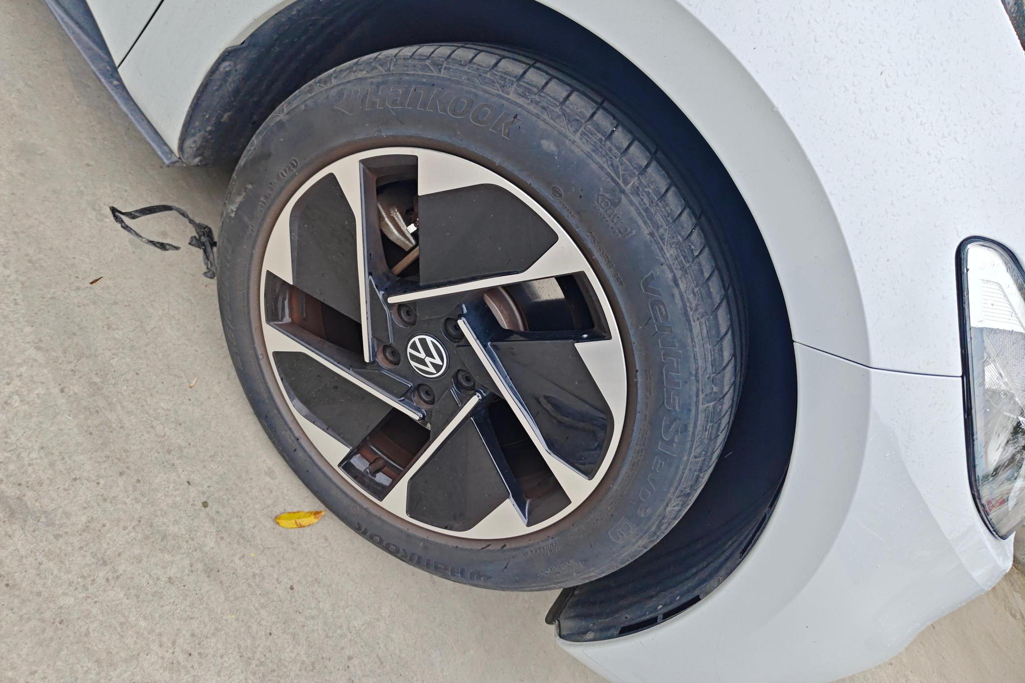 Volkswagen ID.3 2022 Белый из Китая